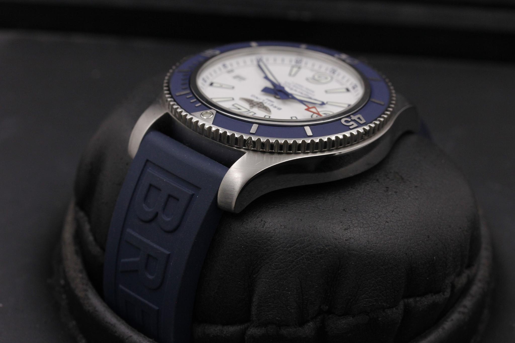 Watch Image 5