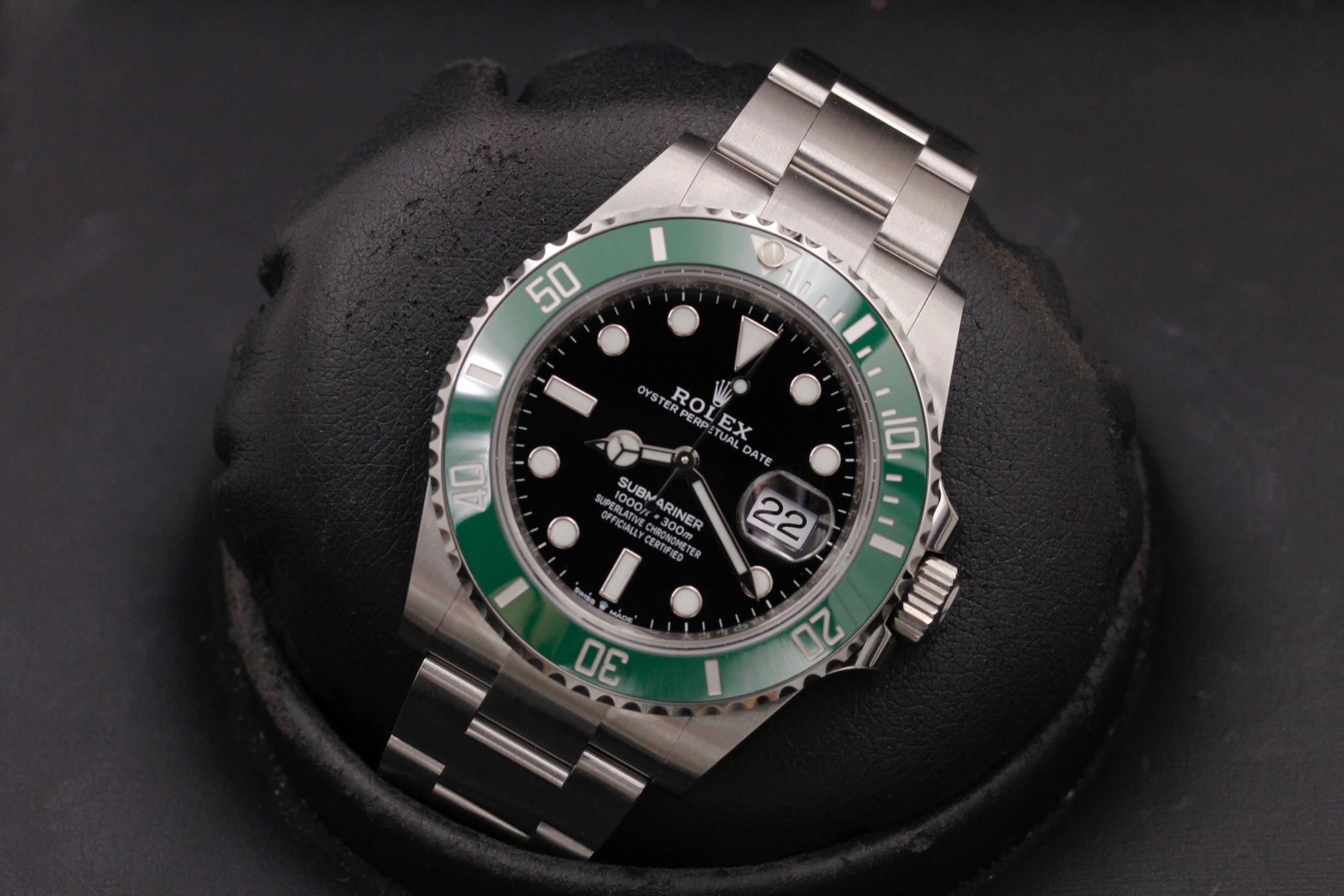 Watch Image 9