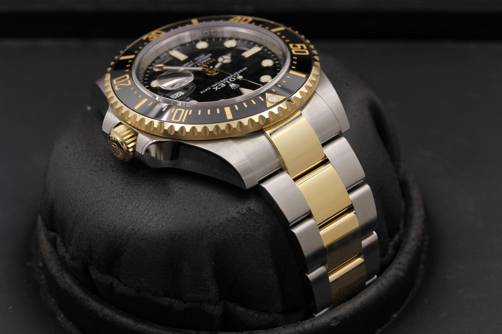 Watch Image 4
