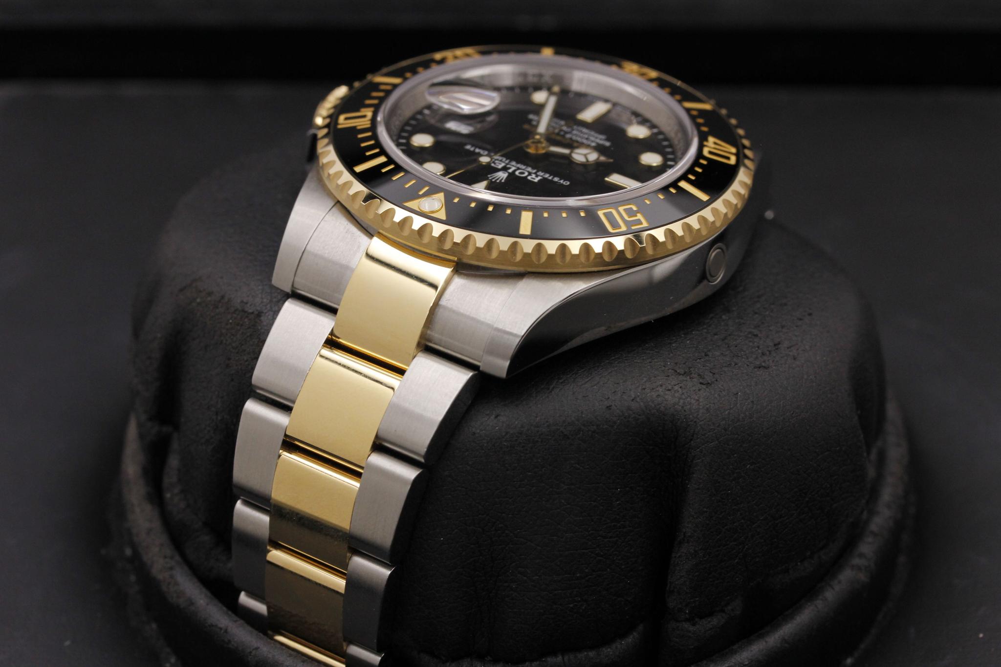 Watch Image 5
