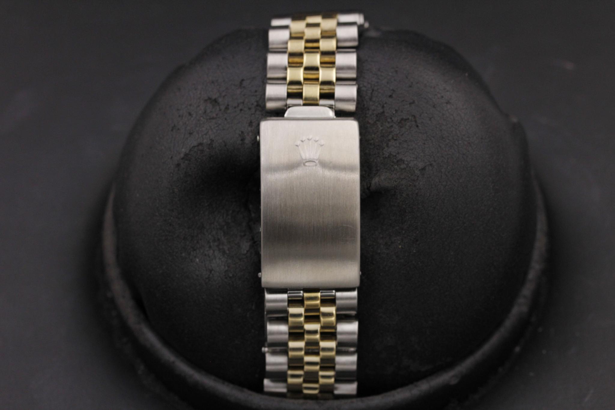 Watch Image 8