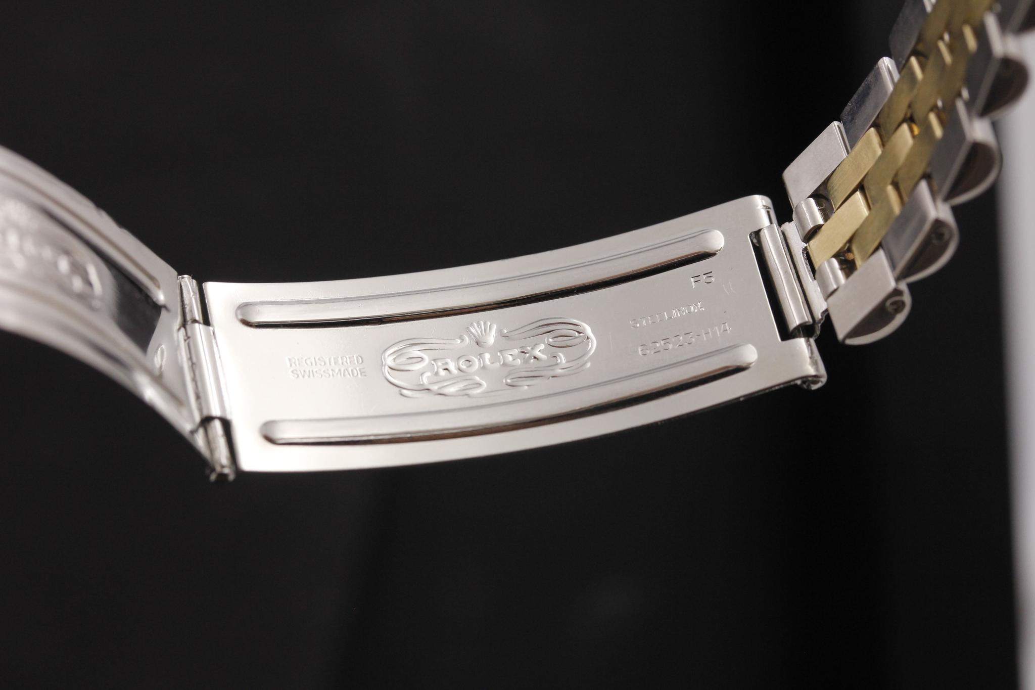 Watch Image 9