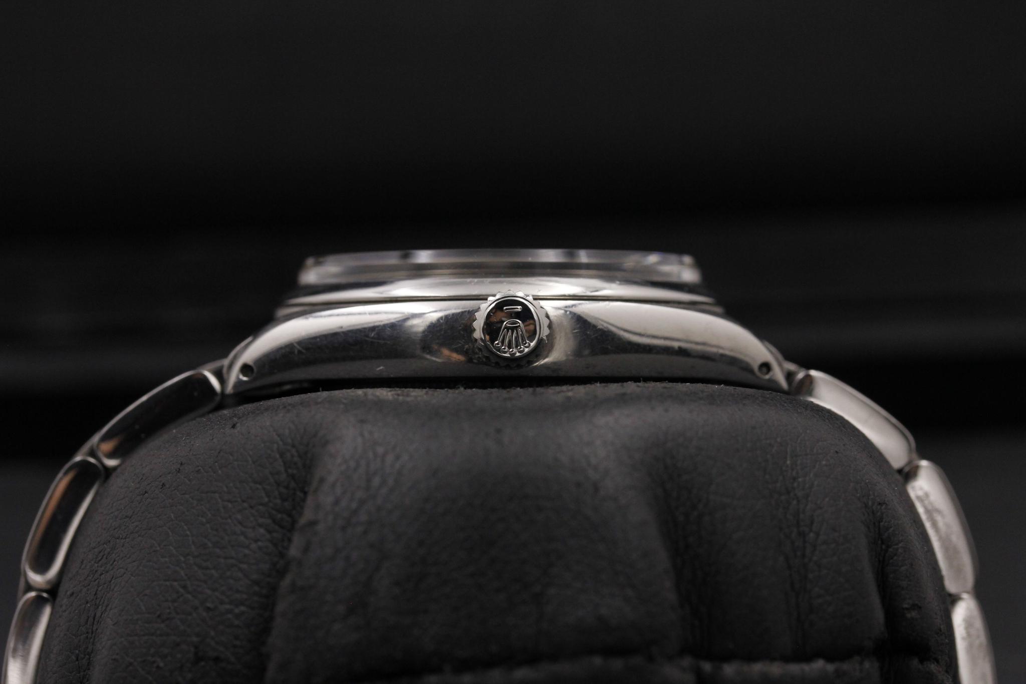 Watch Image 3