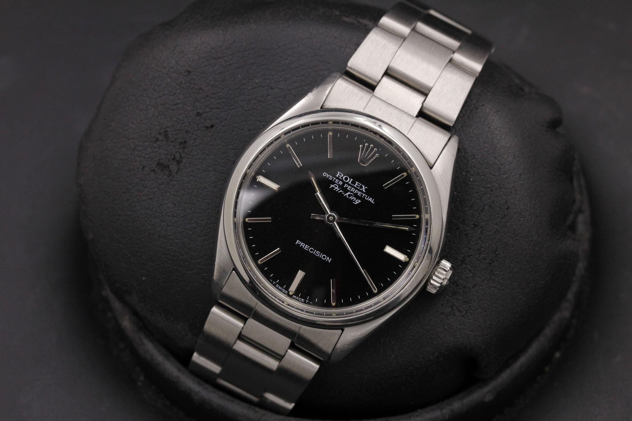 Watch Image 9