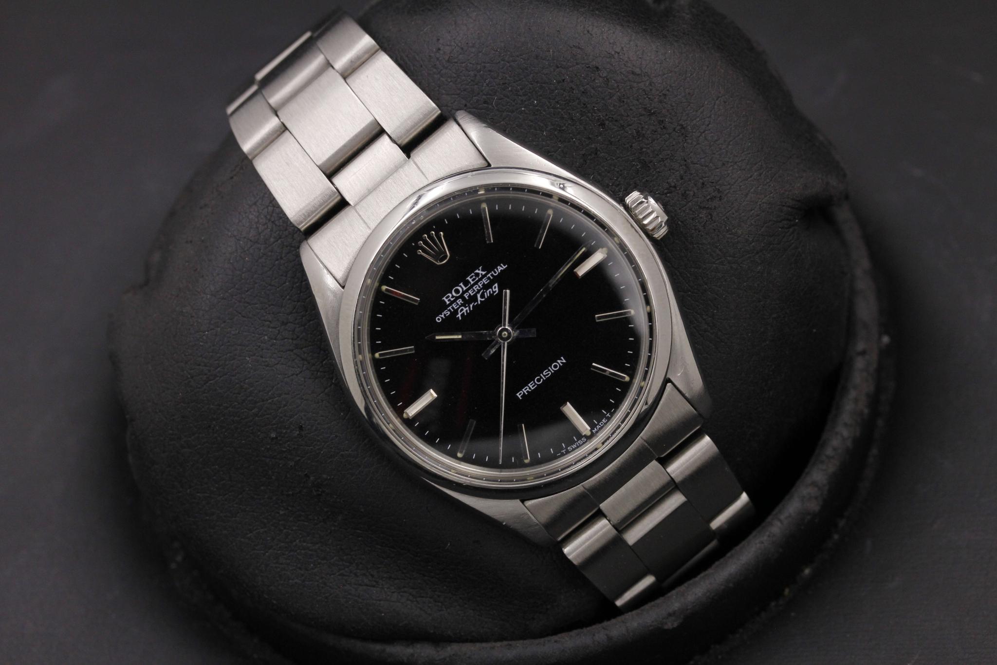 Watch Image 10