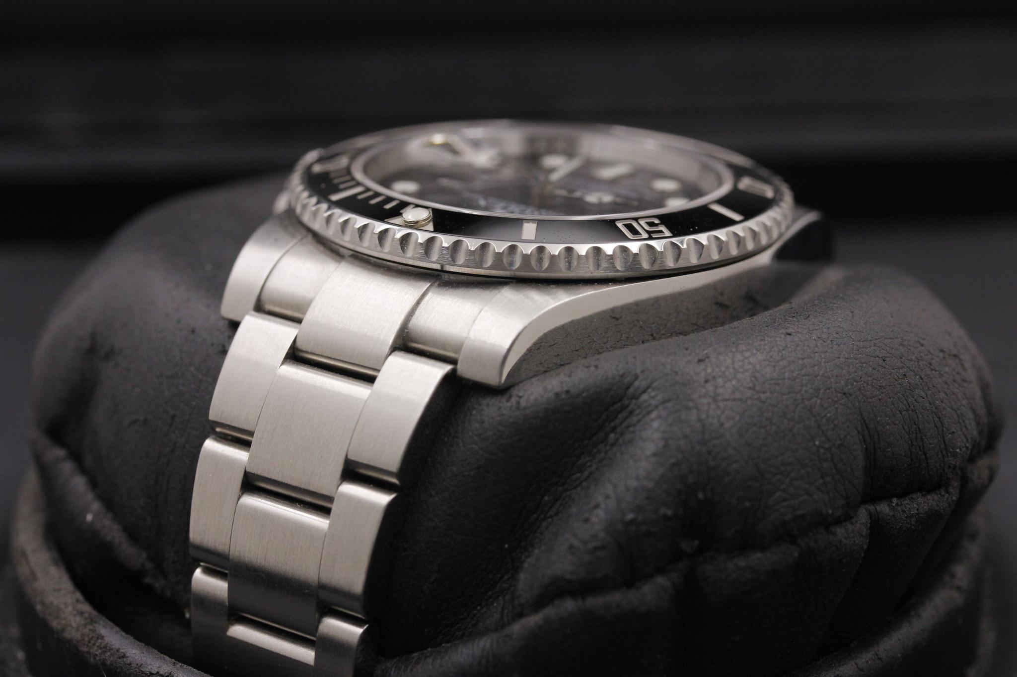 Watch Image 5