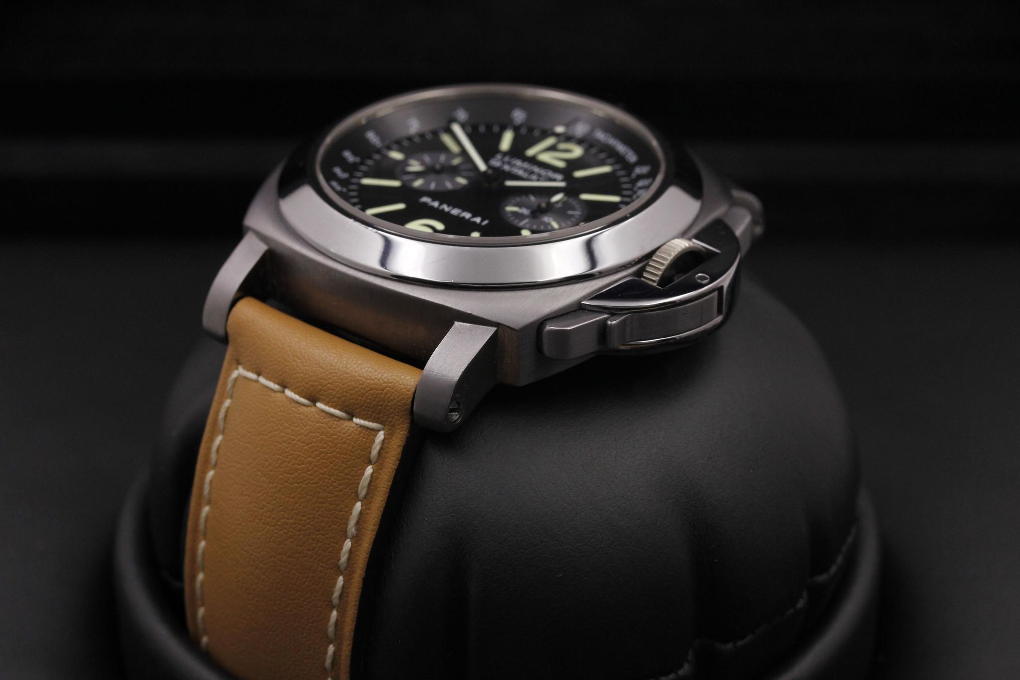 Watch Image 2