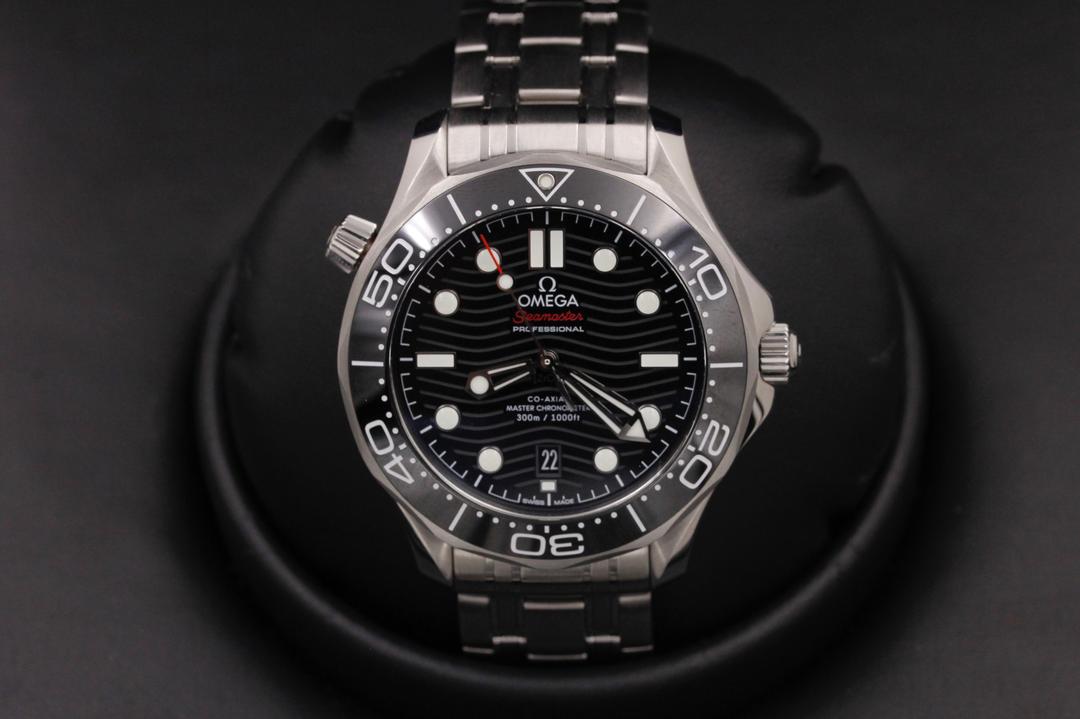 Omega Seamaster 300m 210.30.42.20.01.001