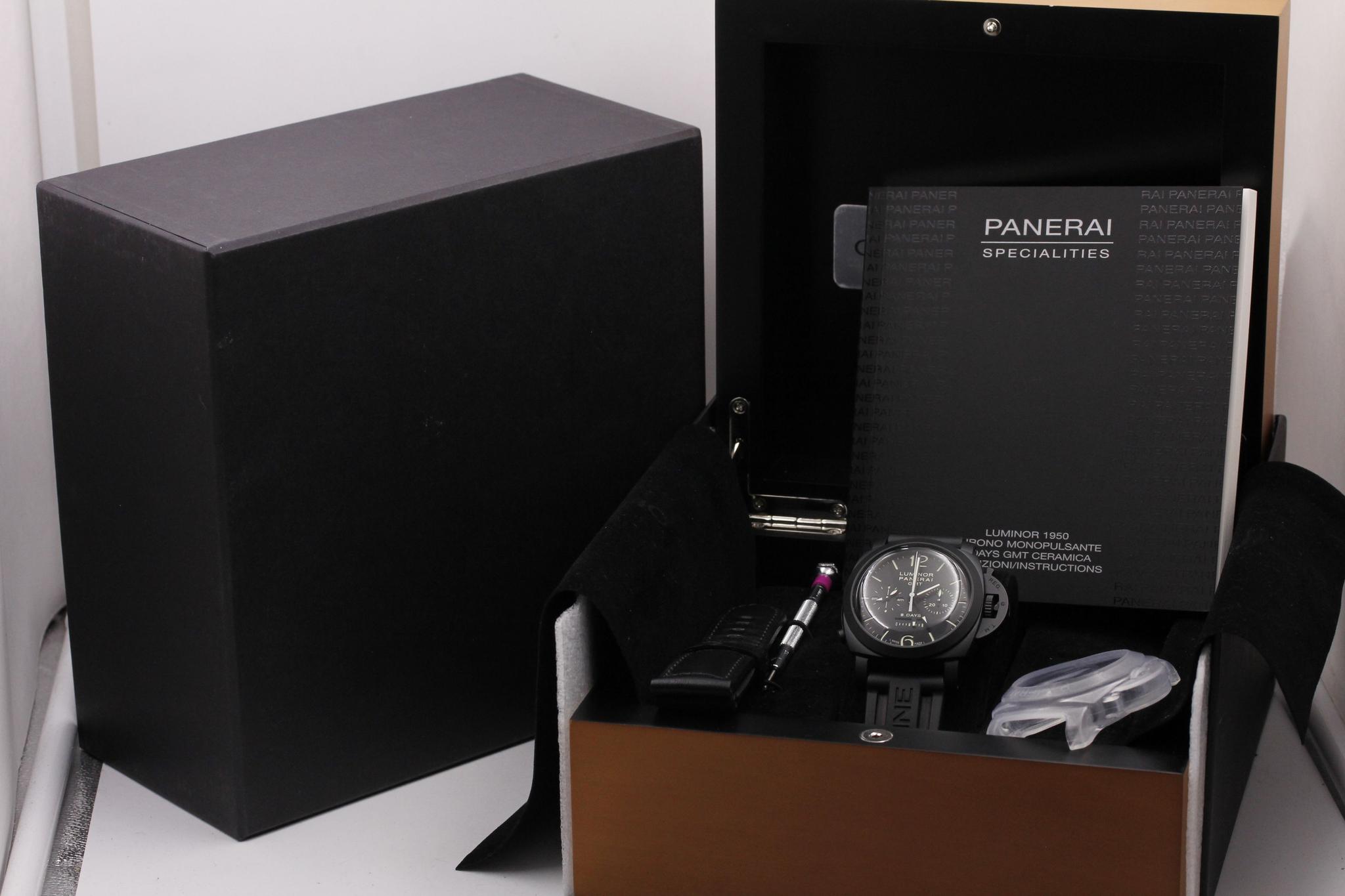 Watch Image 11