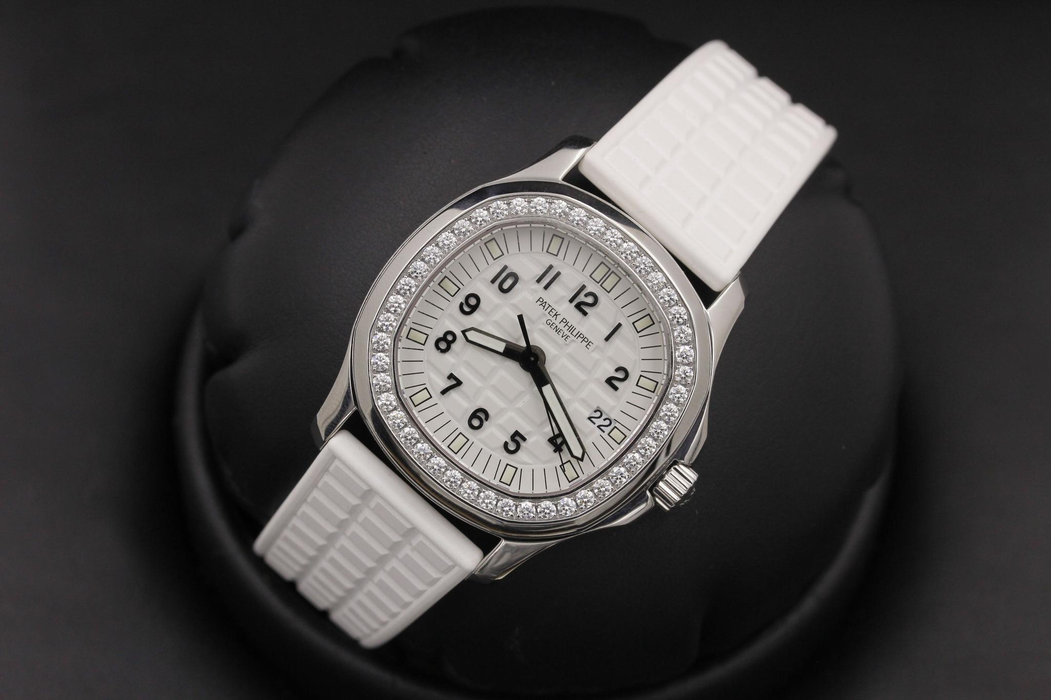 Watch Image 10