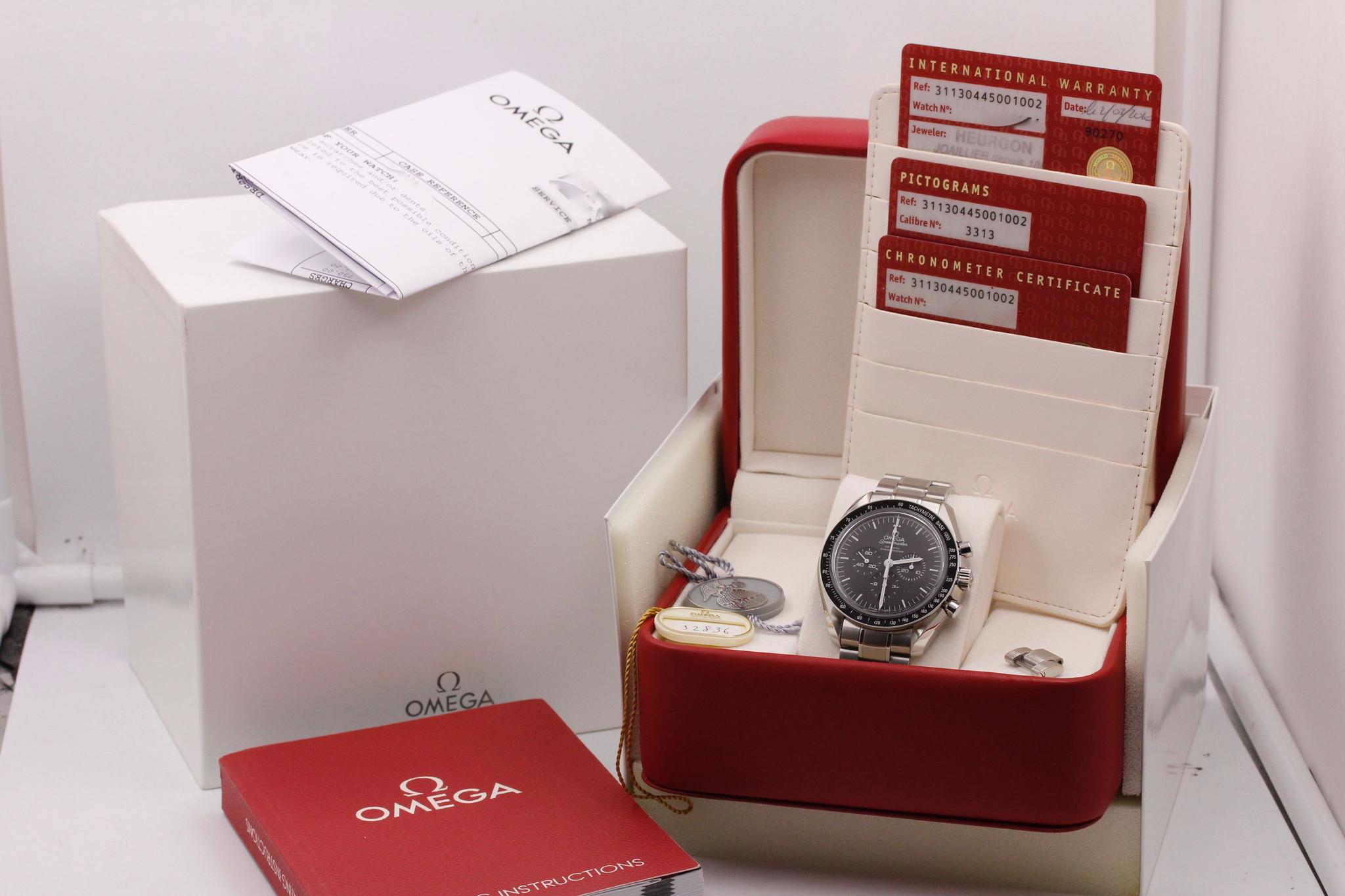 Watch Image 11