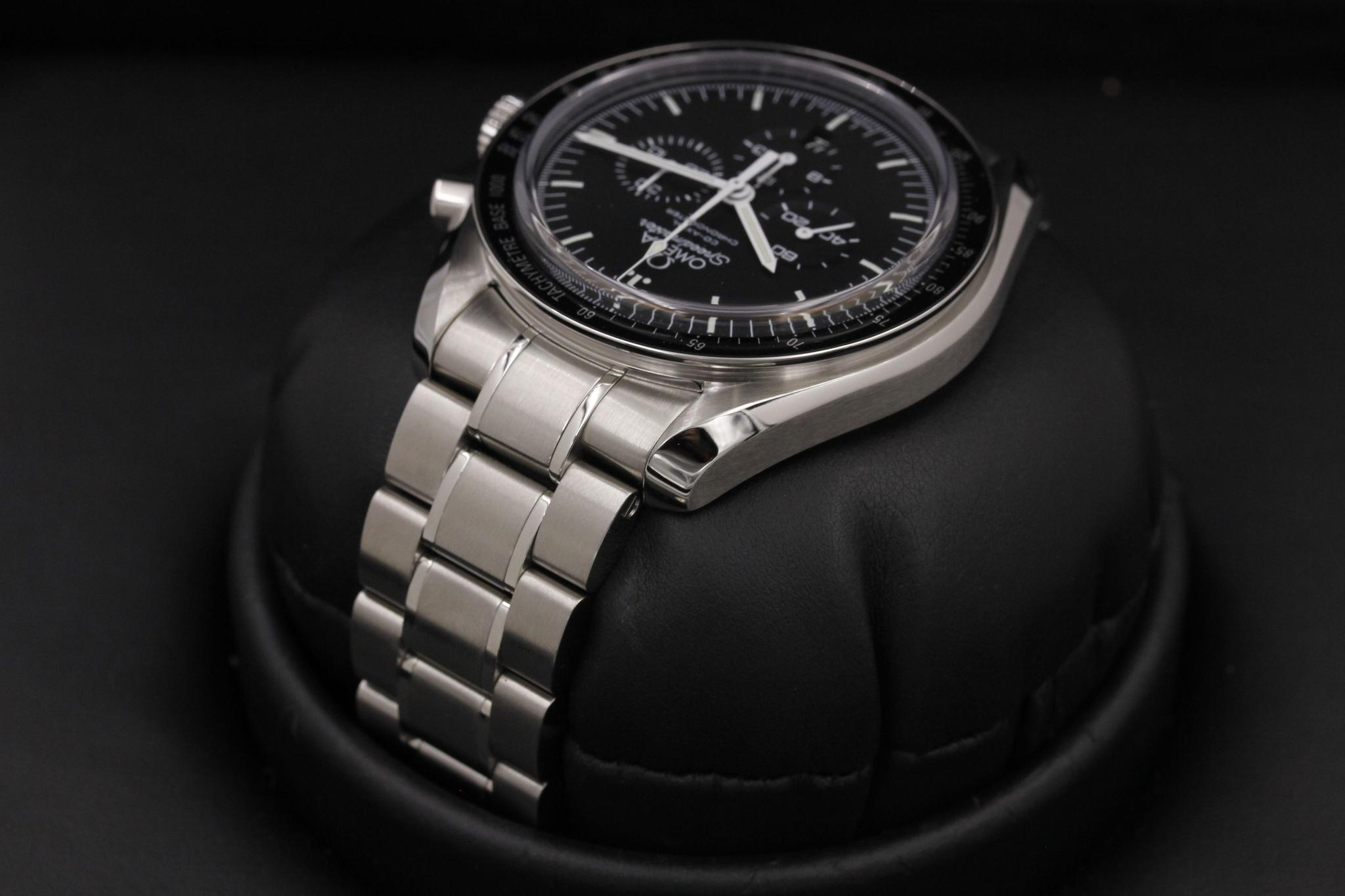 Watch Image 5