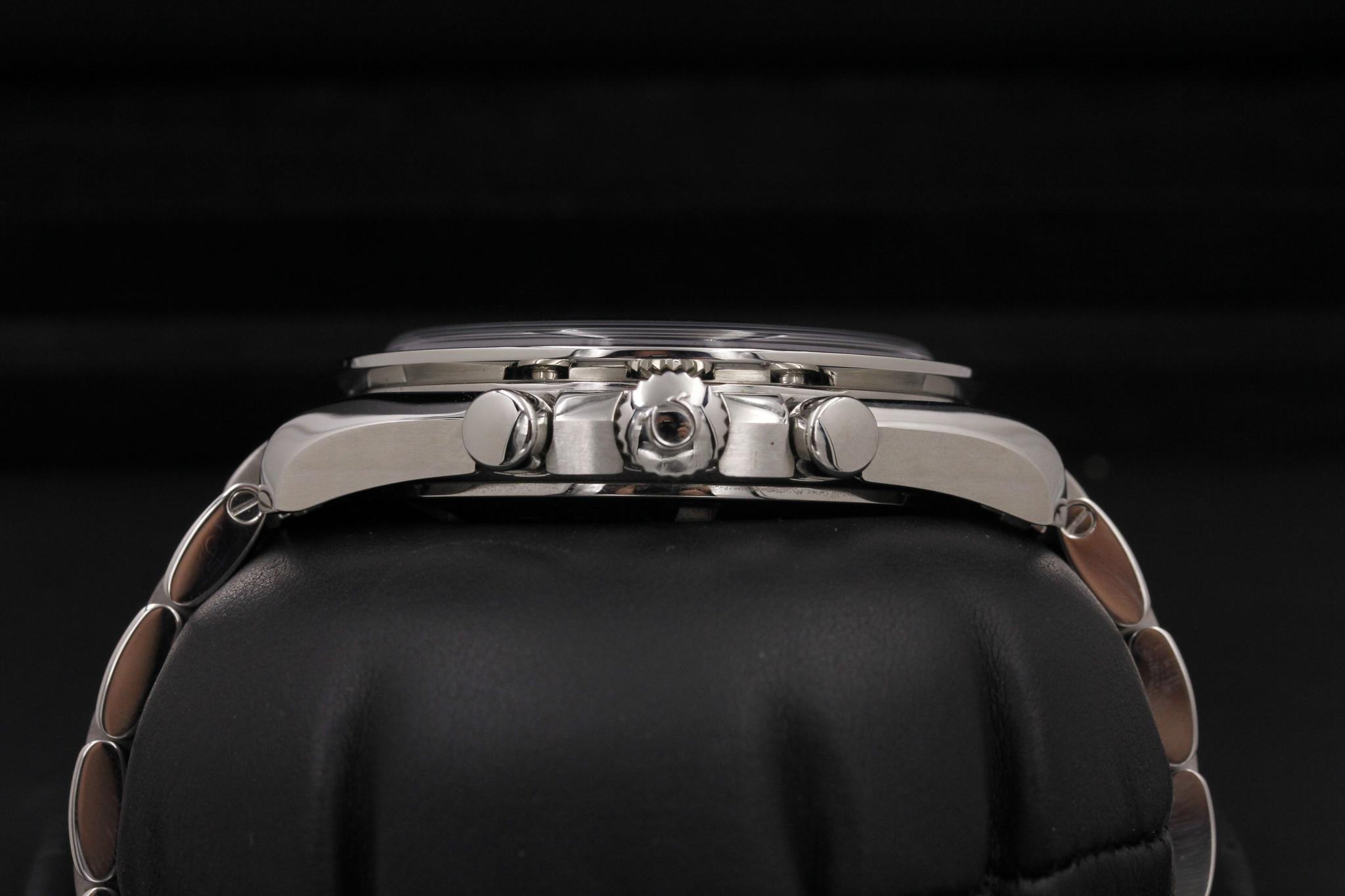 Watch Image 3