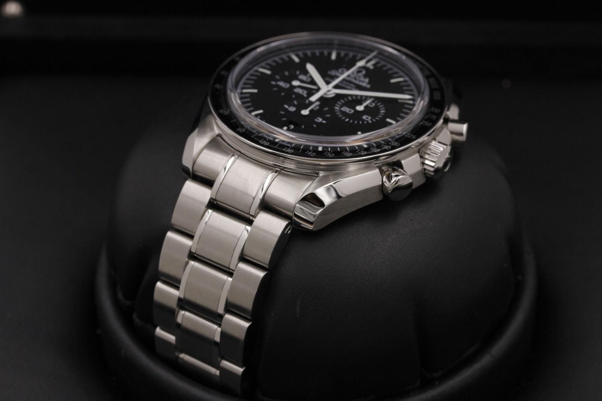 Watch Image 2