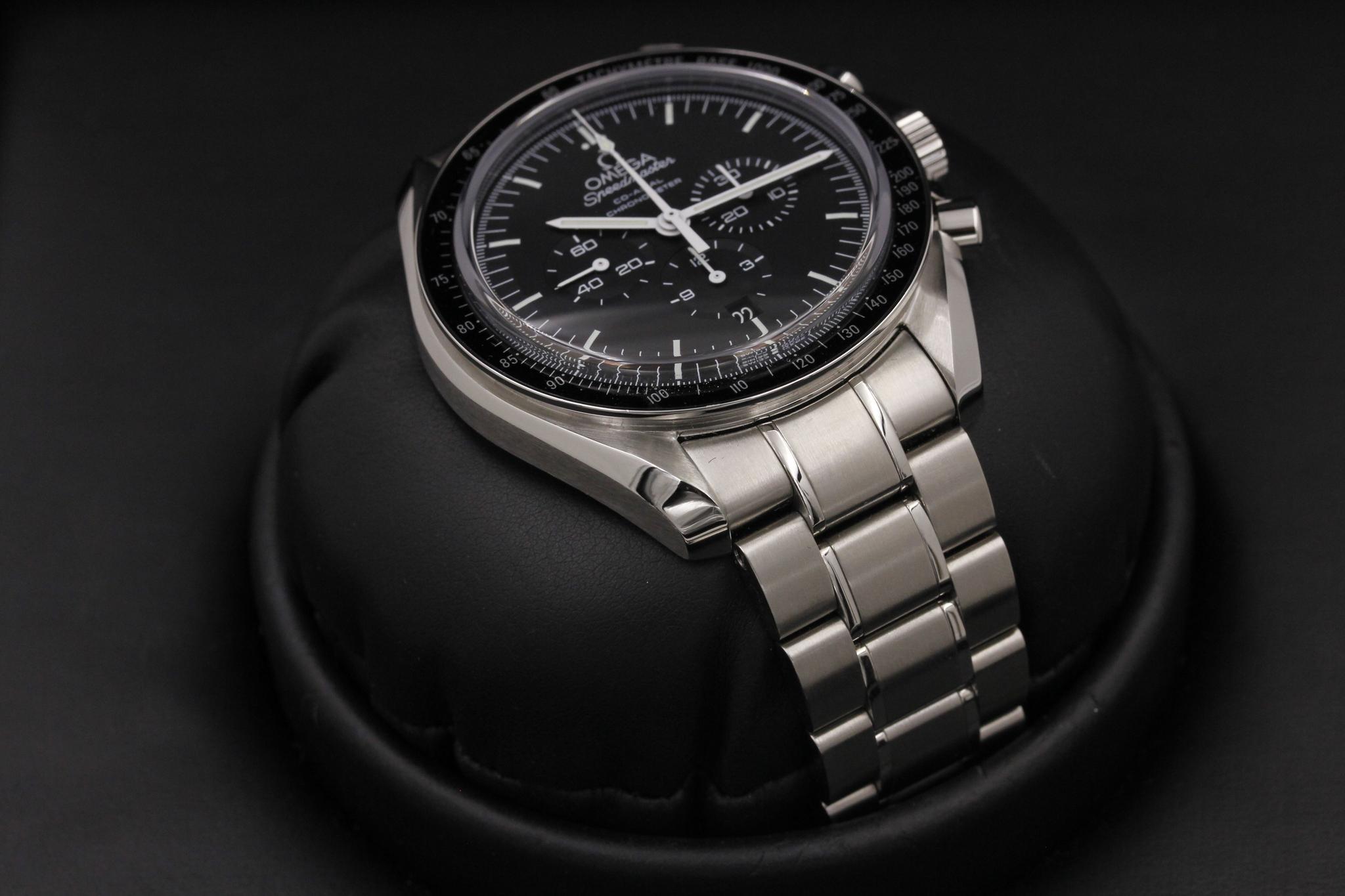 Watch Image 6