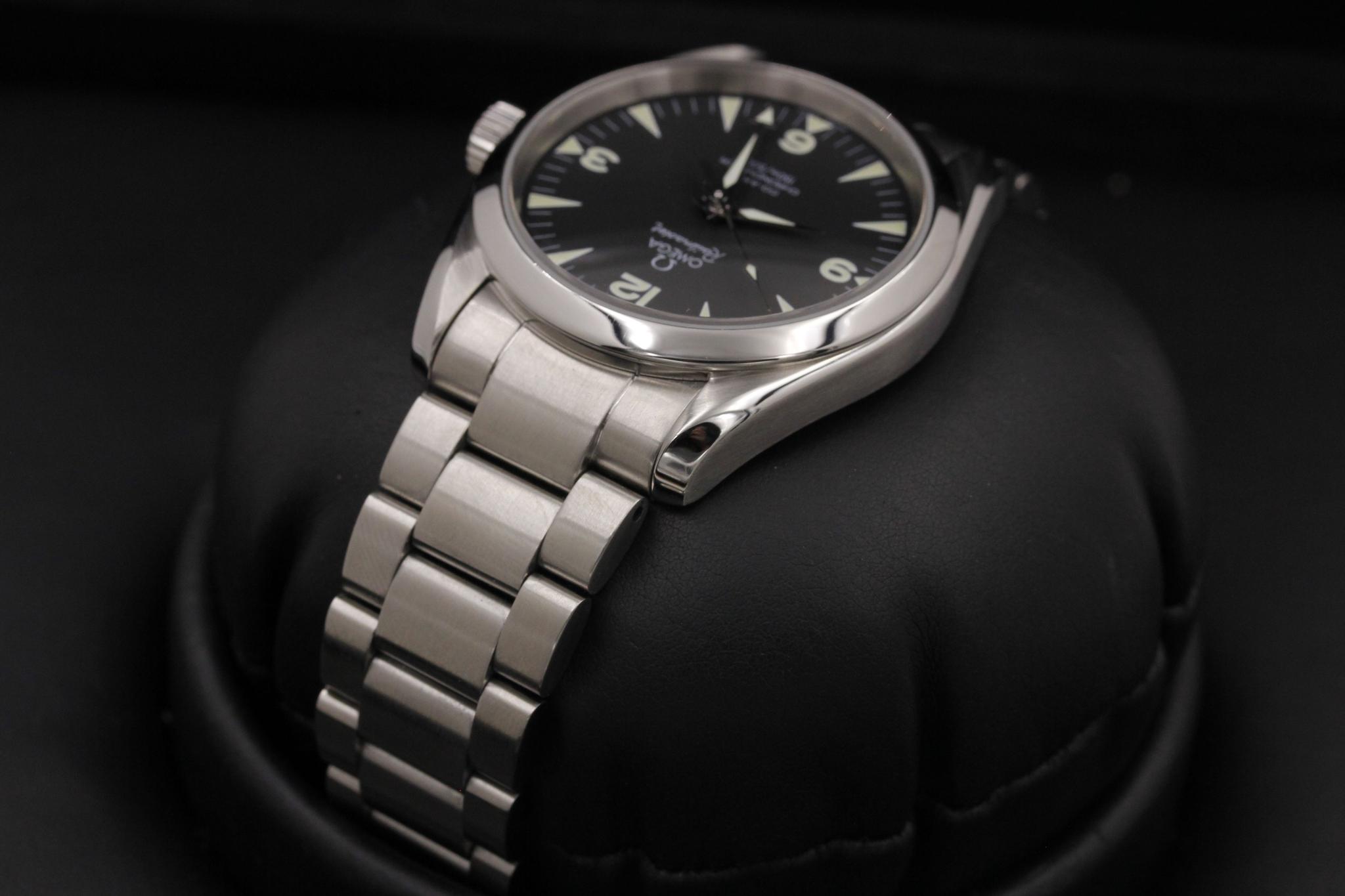 Watch Image 5