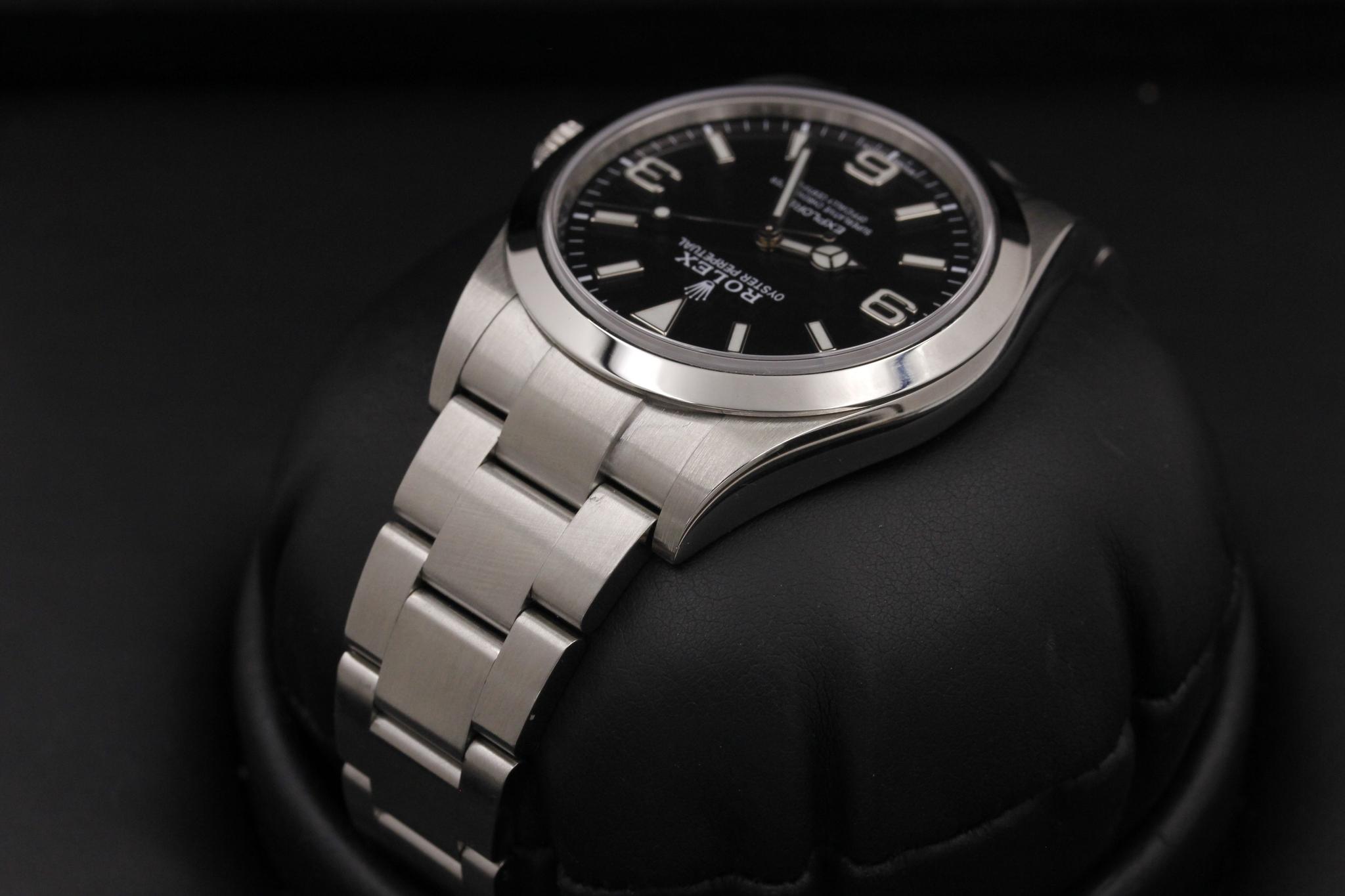 Watch Image 5