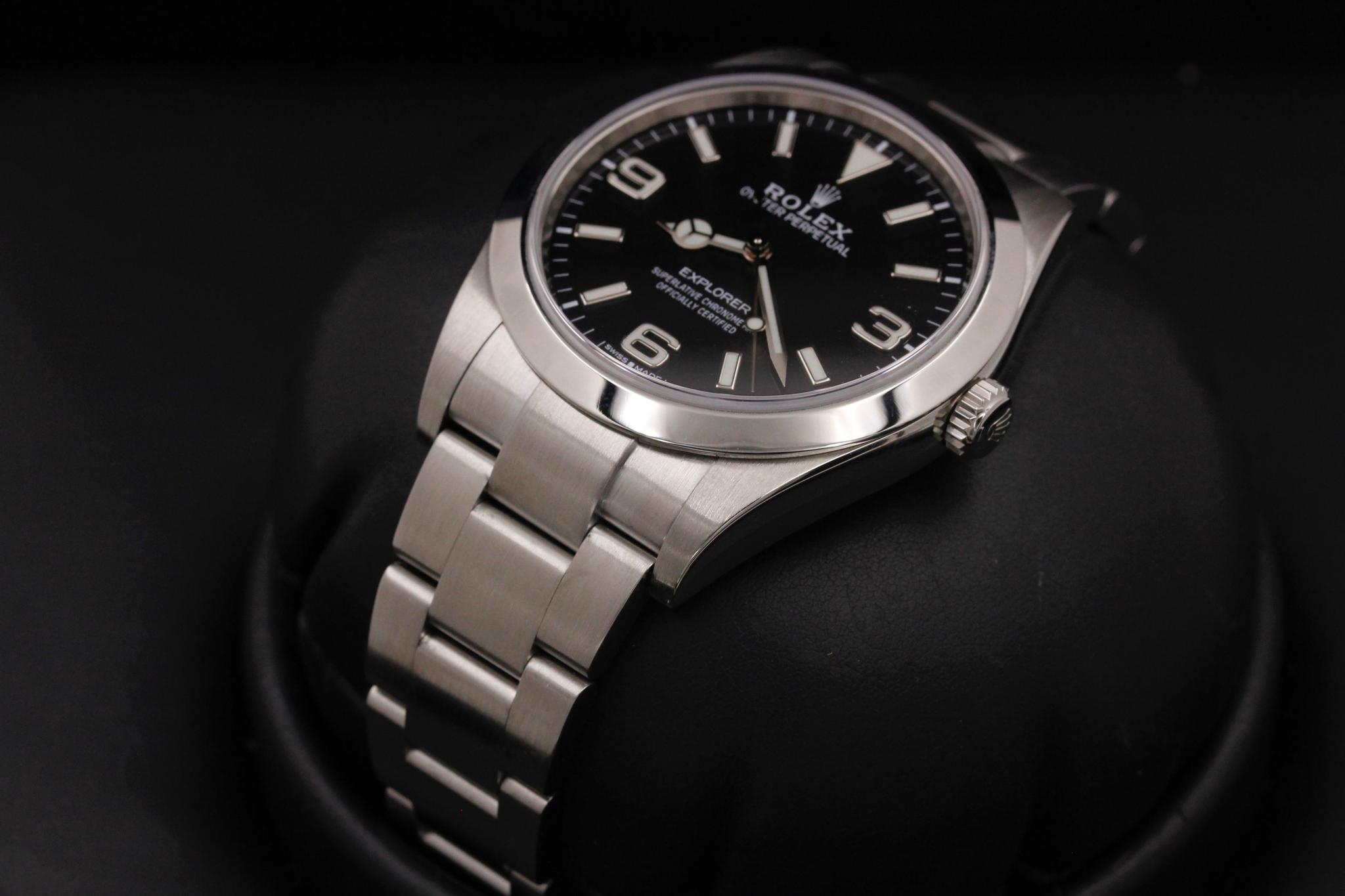 Watch Image 2