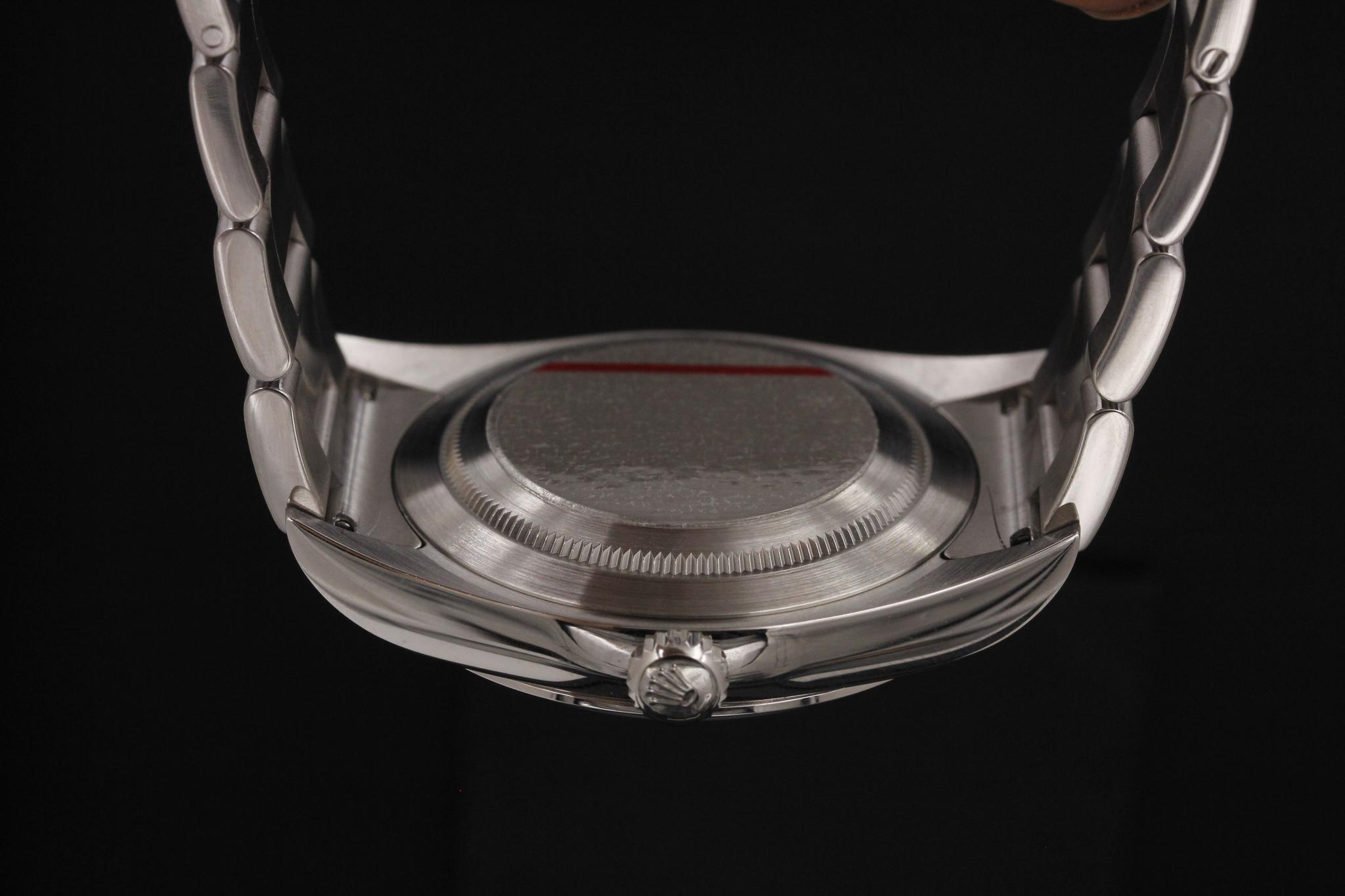 Watch Image 7