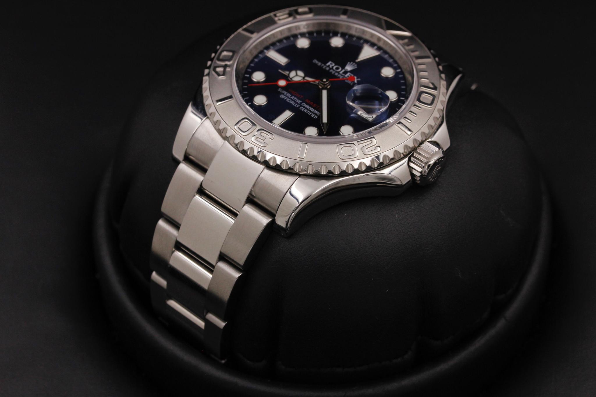 Watch Image 2