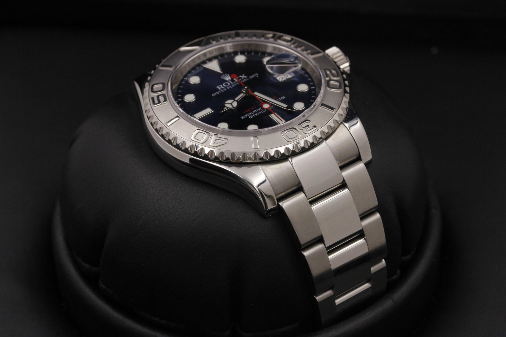 Watch Image 6