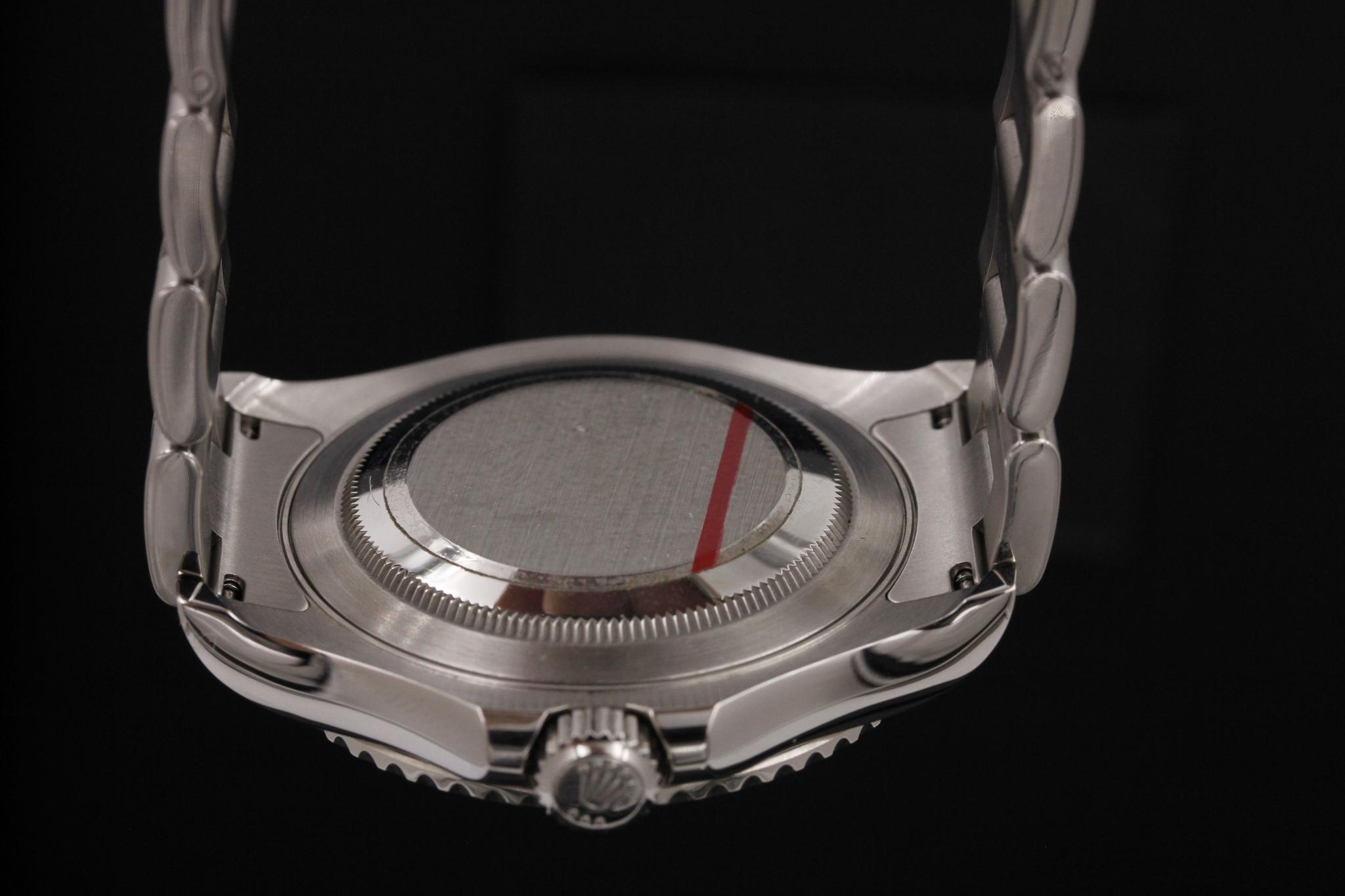 Watch Image 7