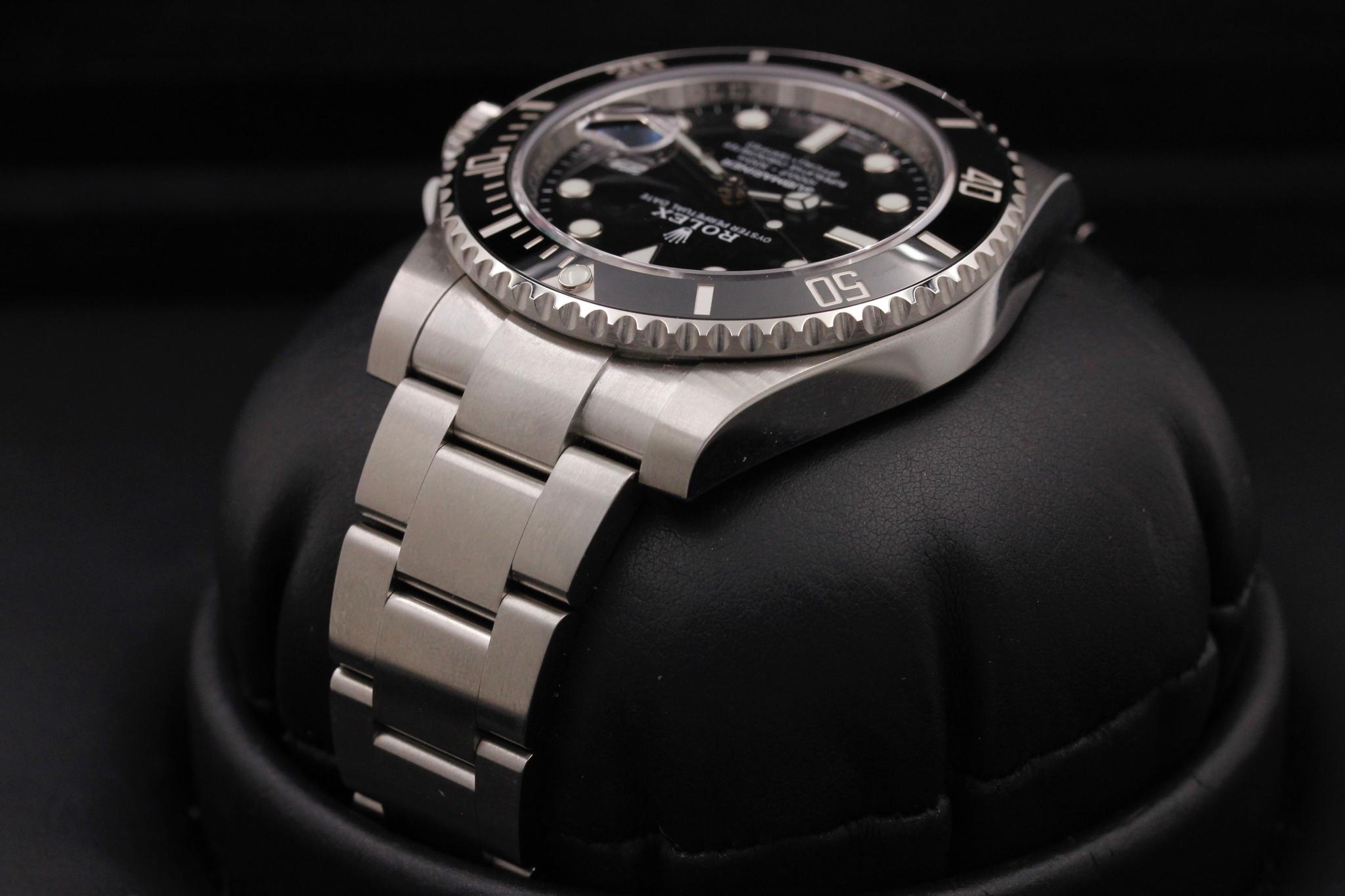 Watch Image 5