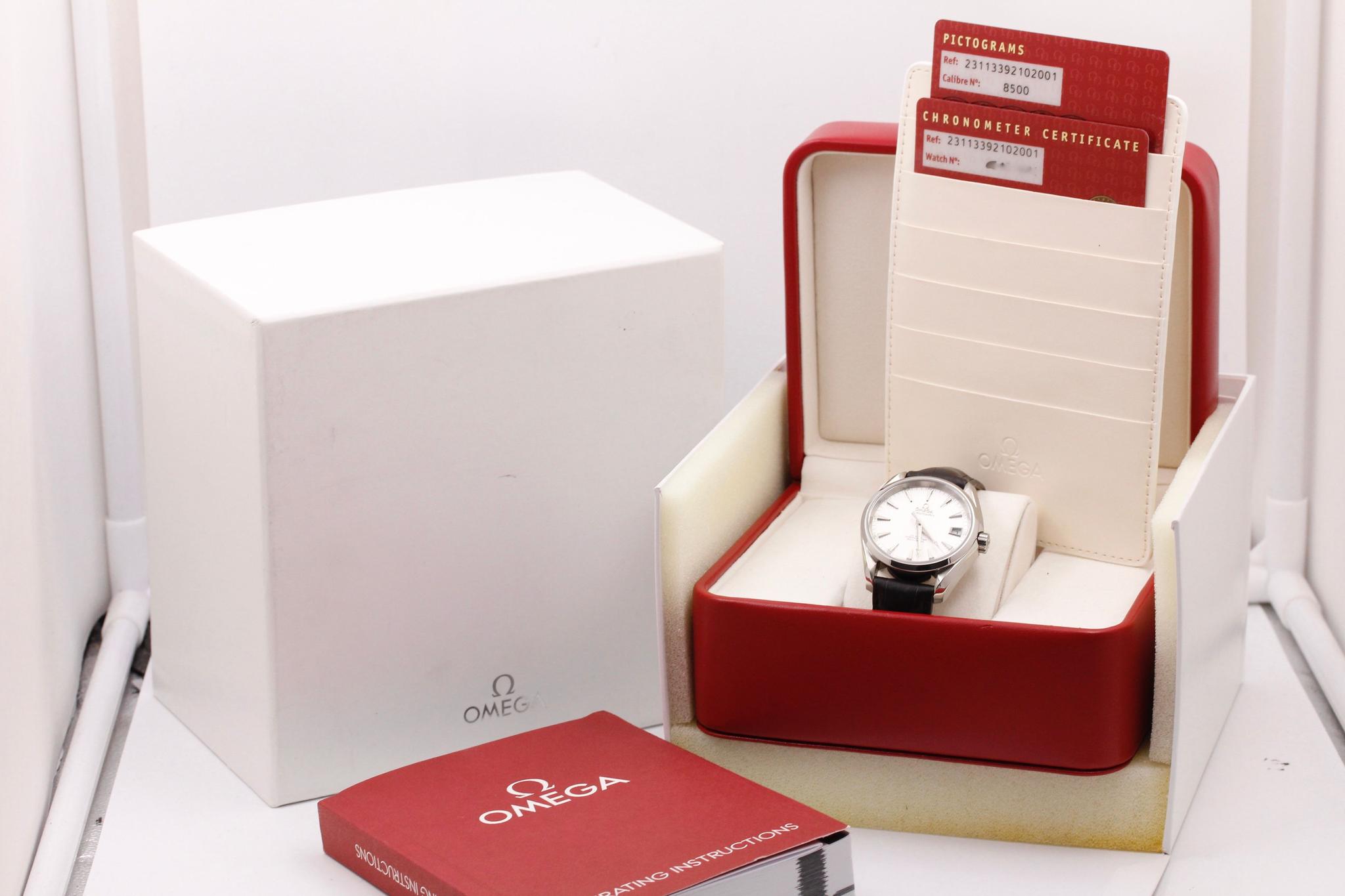 Watch Image 11