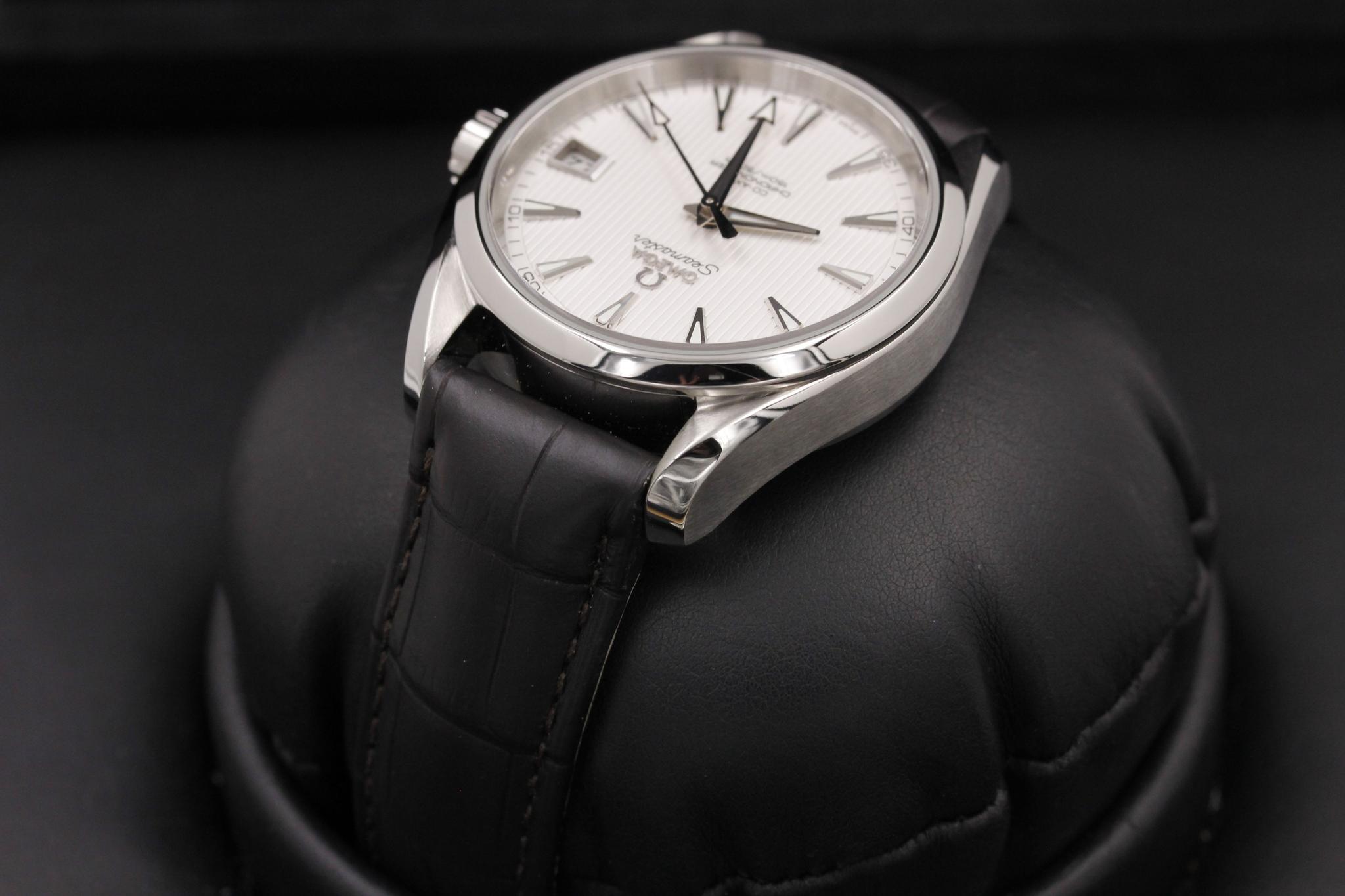 Watch Image 5