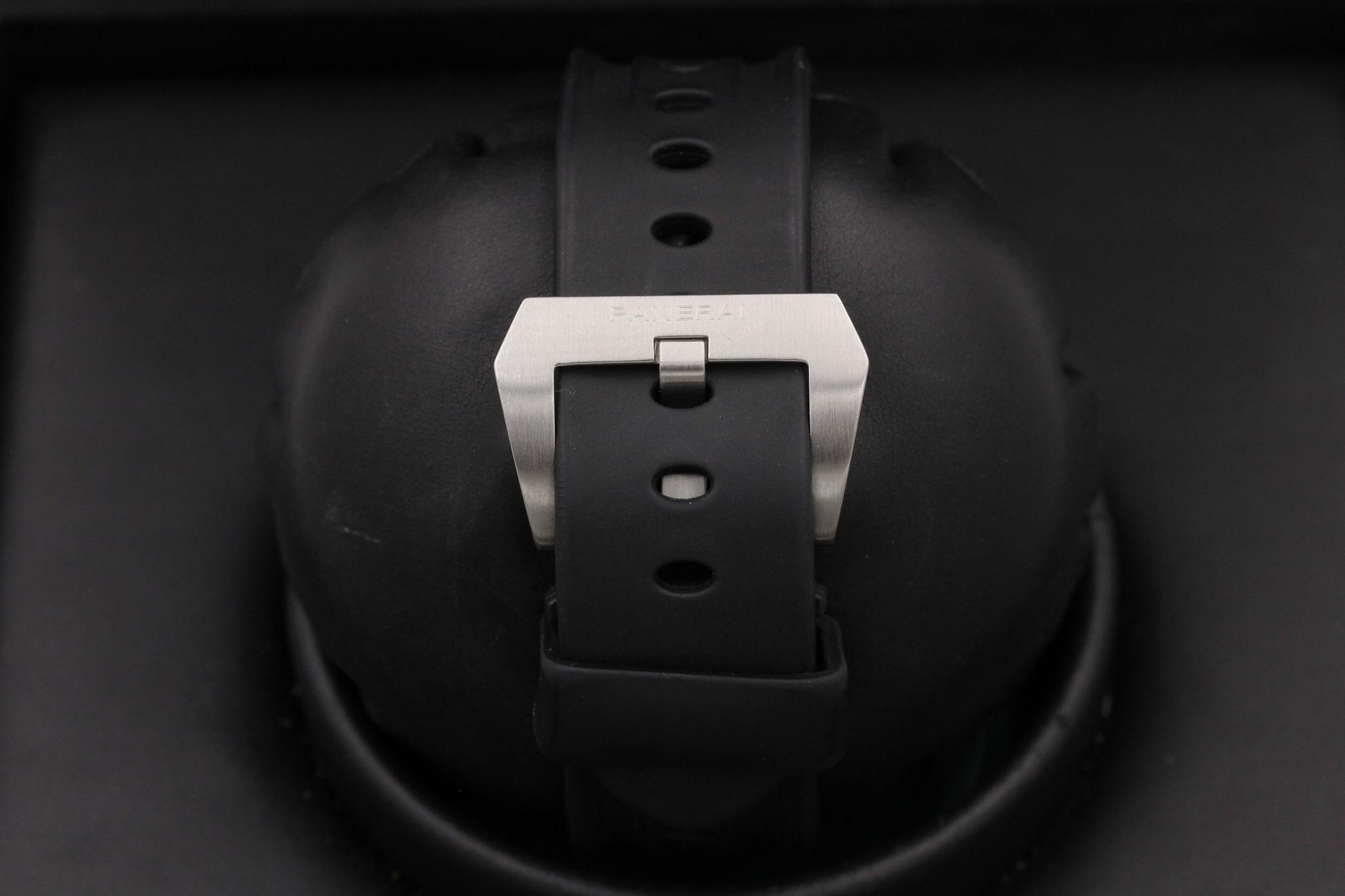 Watch Image 8
