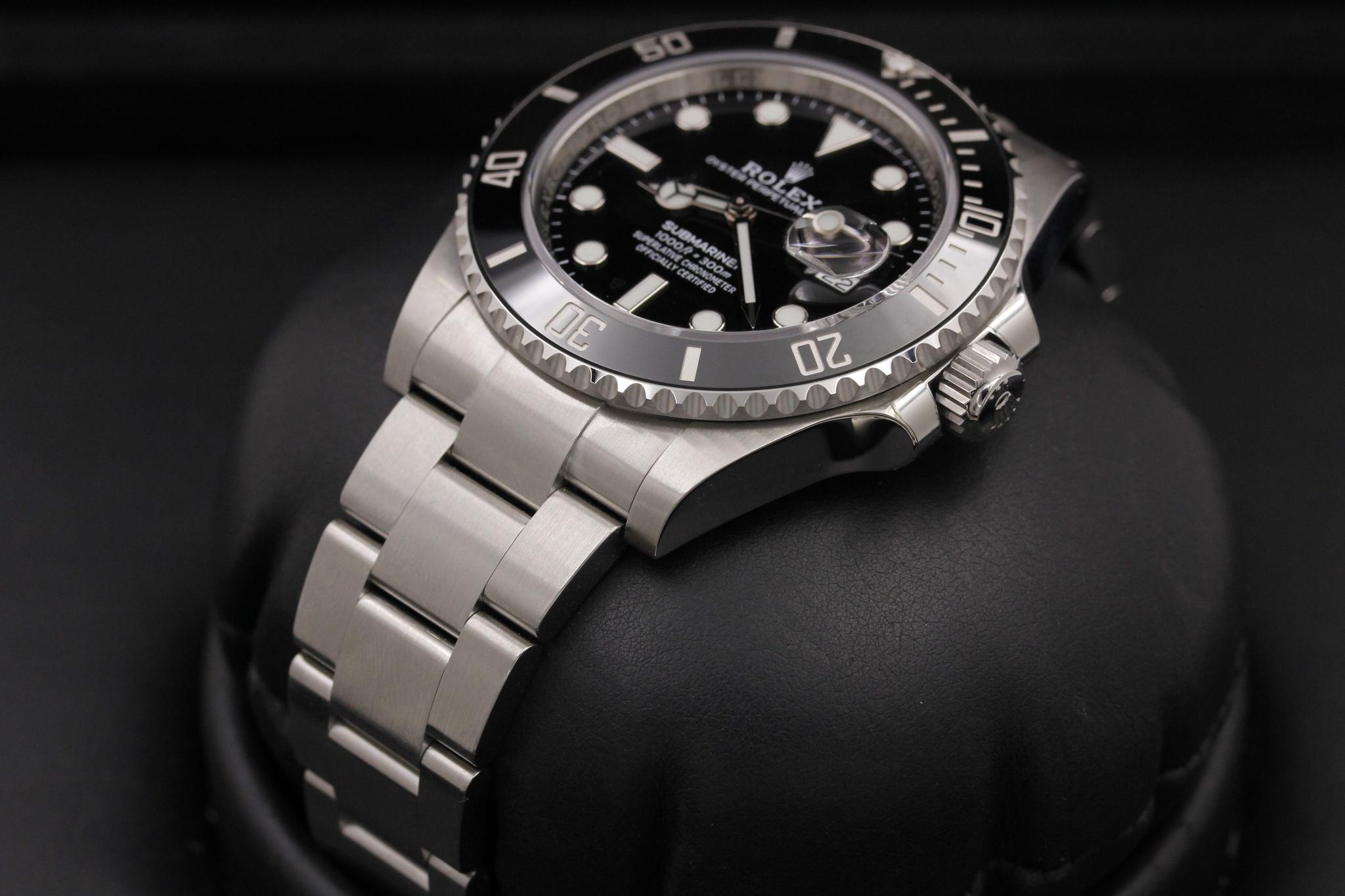 Watch Image 2