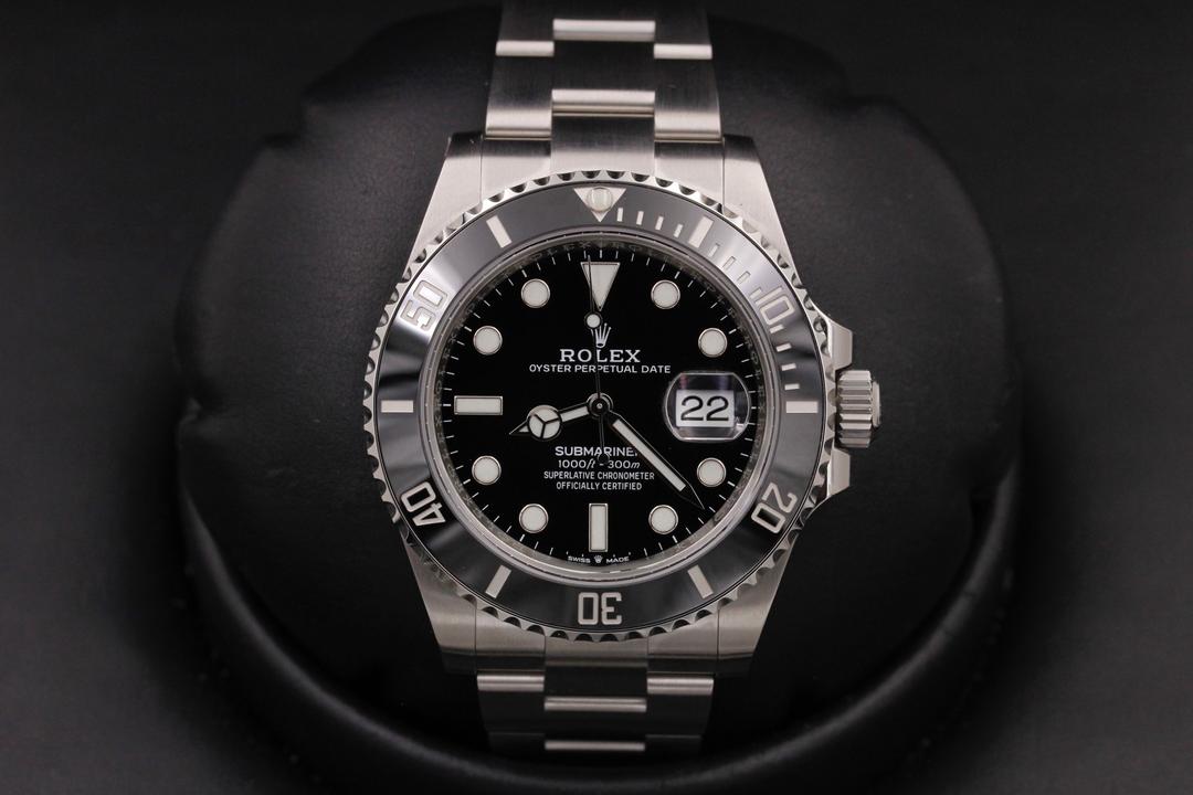 Rolex Submariner Date 126610