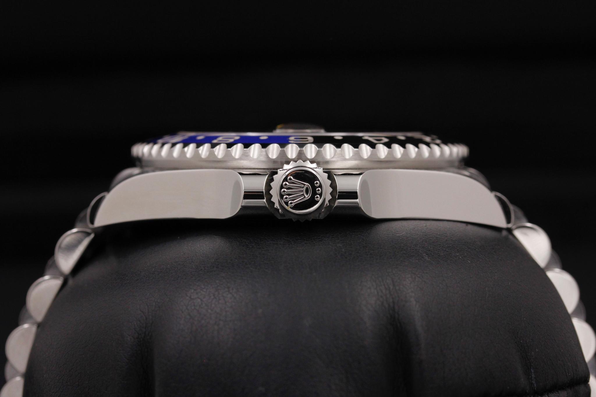 Watch Image 3