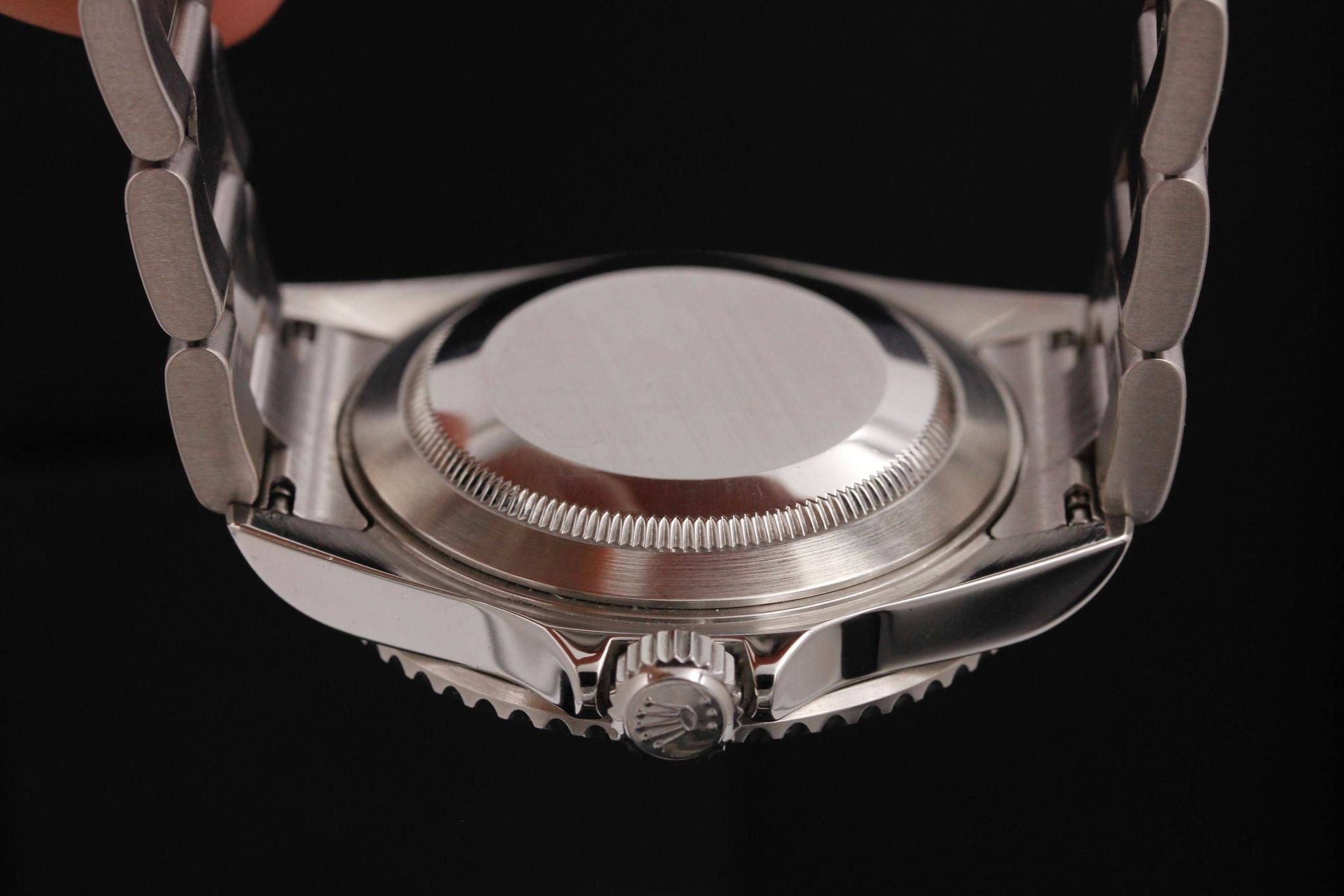 Watch Image 7