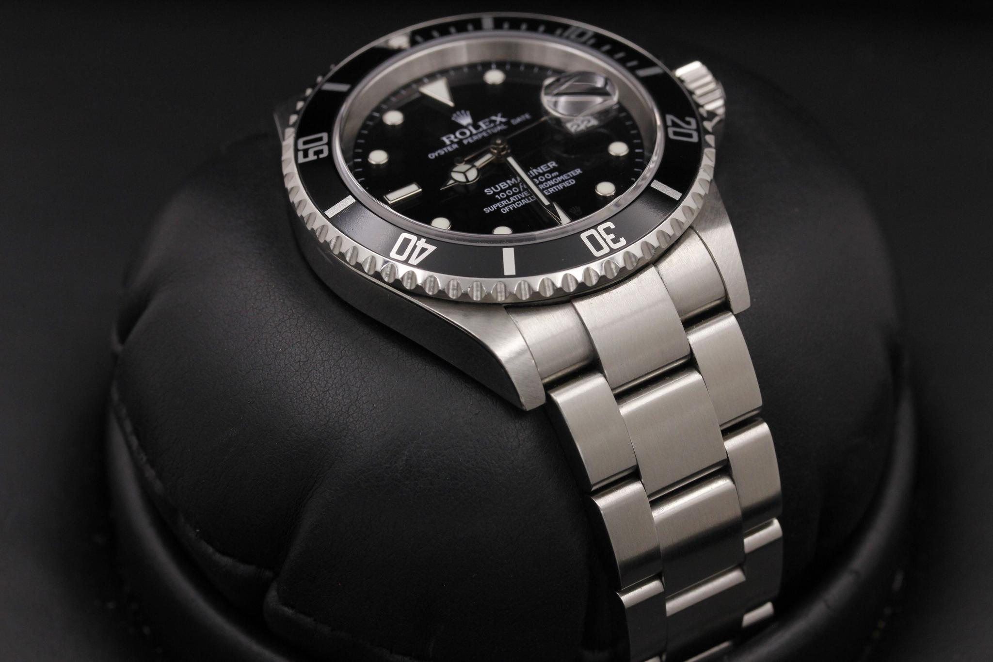 Watch Image 6