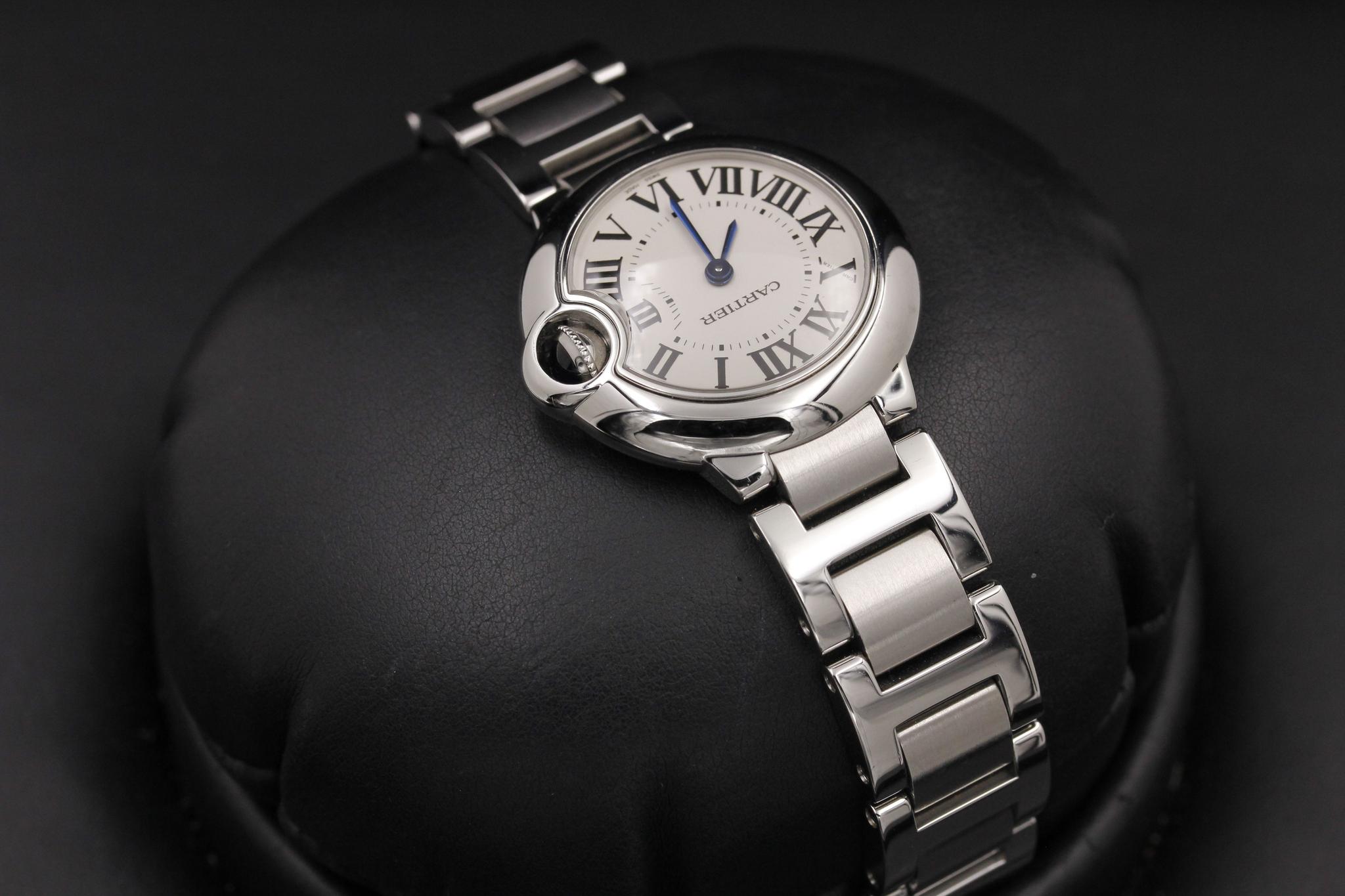 Watch Image 4