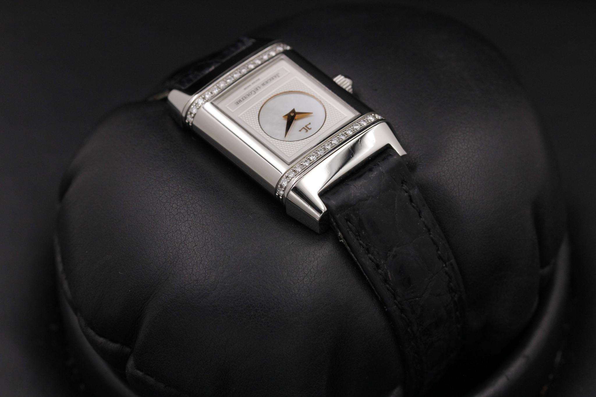 Watch Image 7