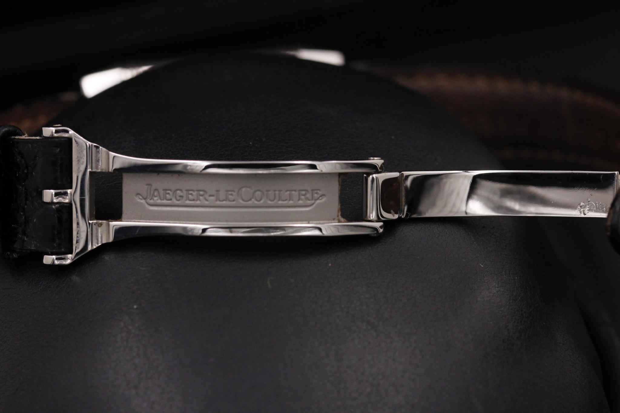 Watch Image 9
