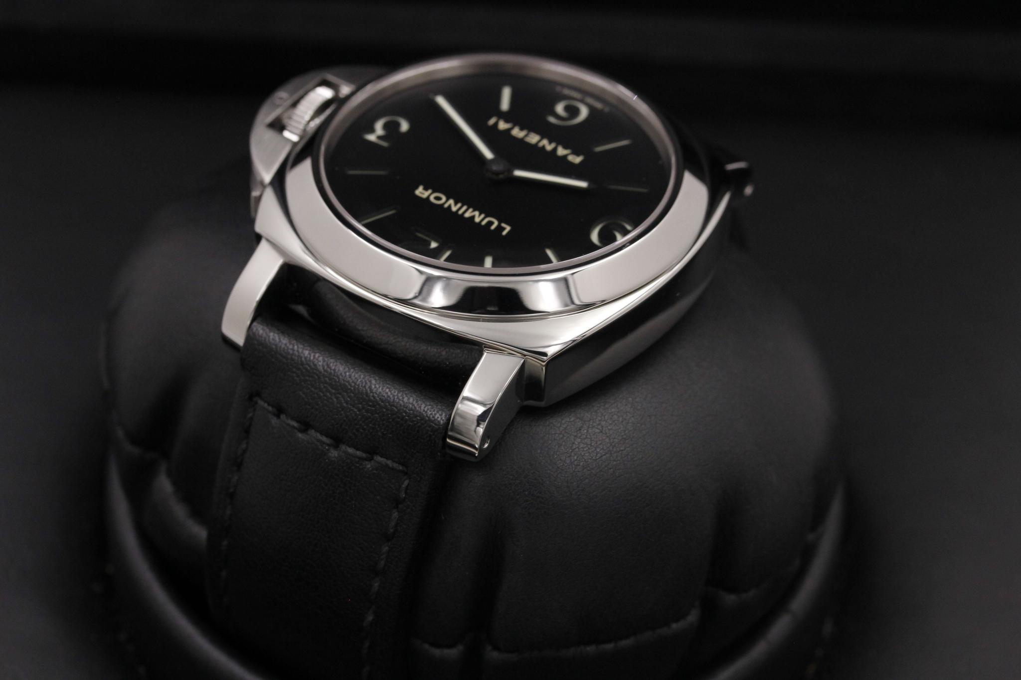 Watch Image 5
