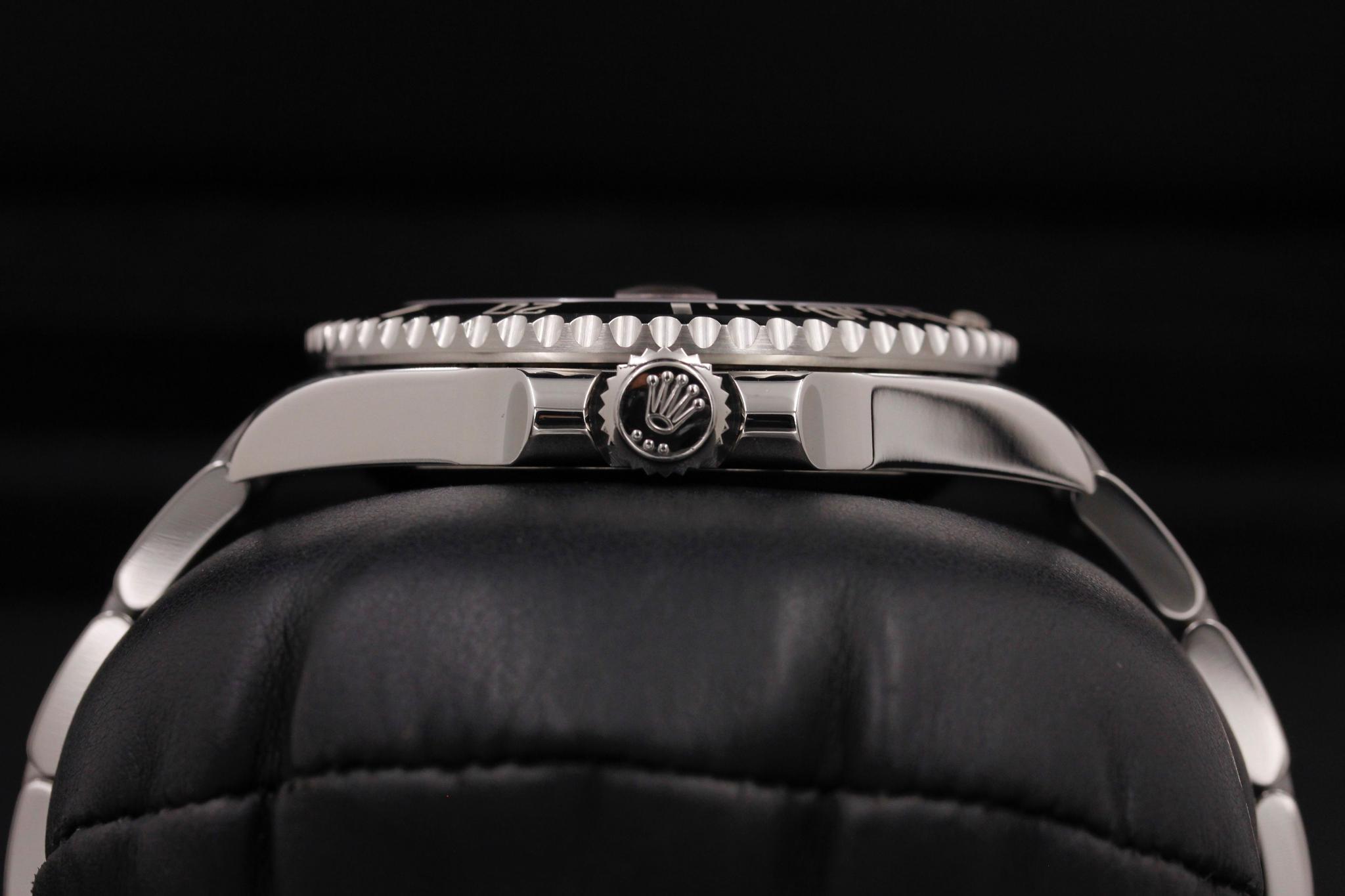 Watch Image 3