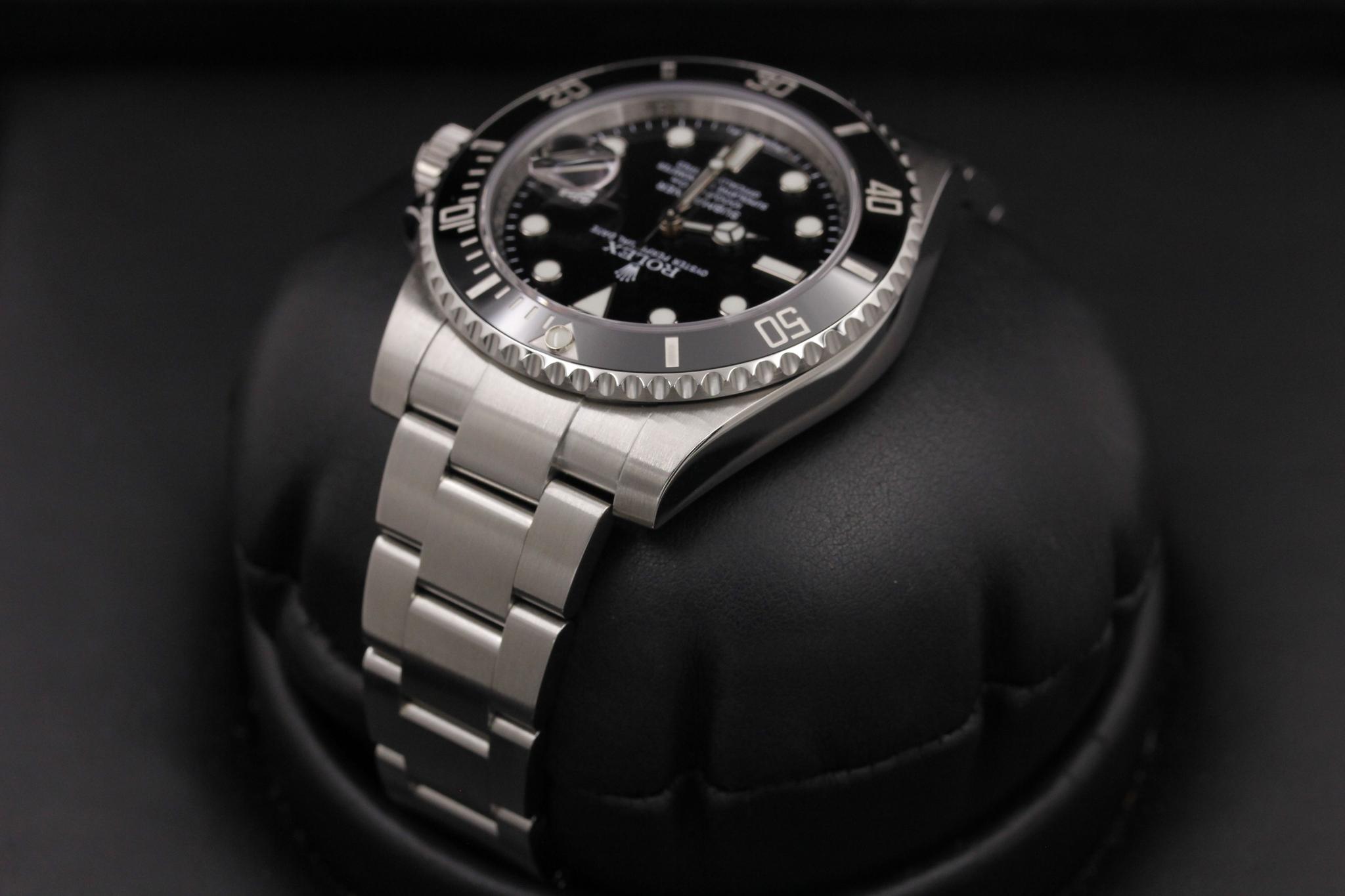 Watch Image 5
