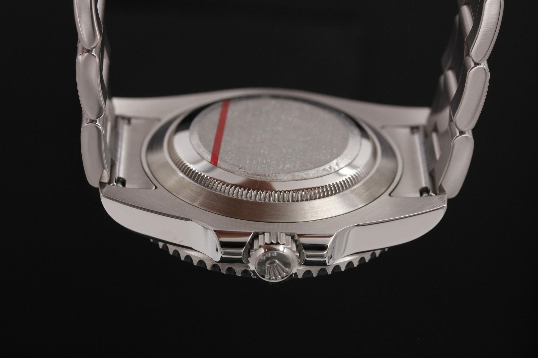 Watch Image 7