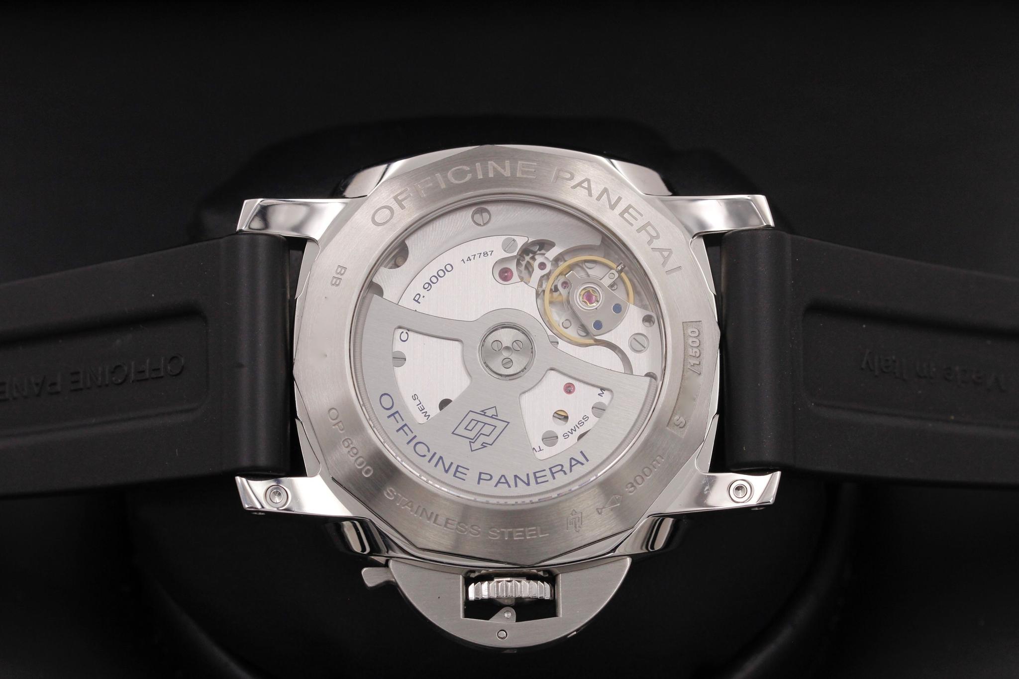 Watch Image 7