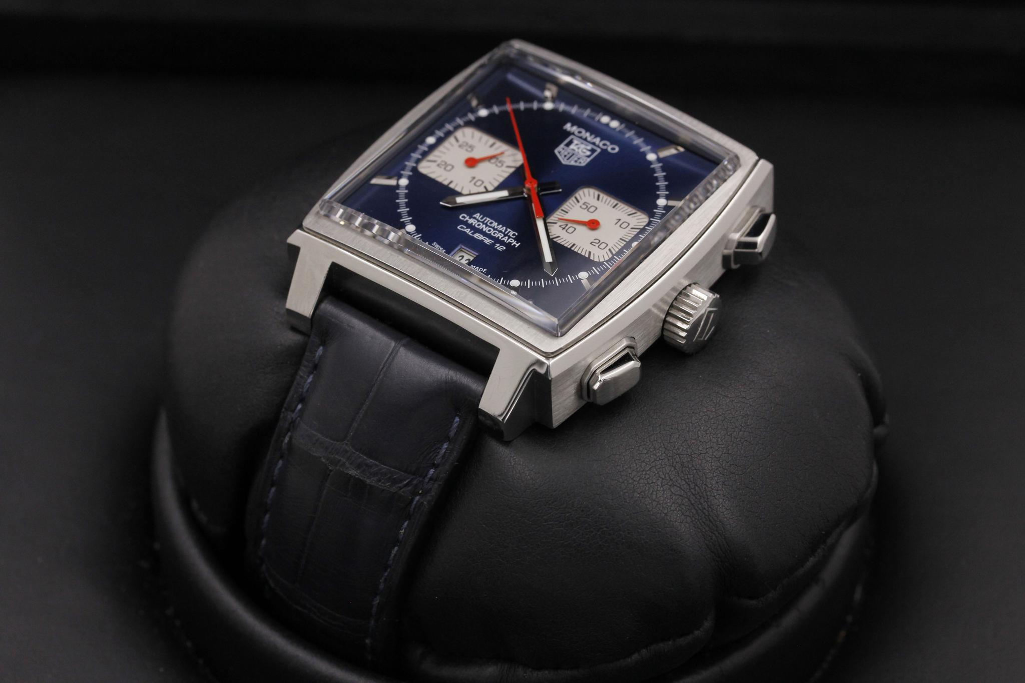 Watch Image 2