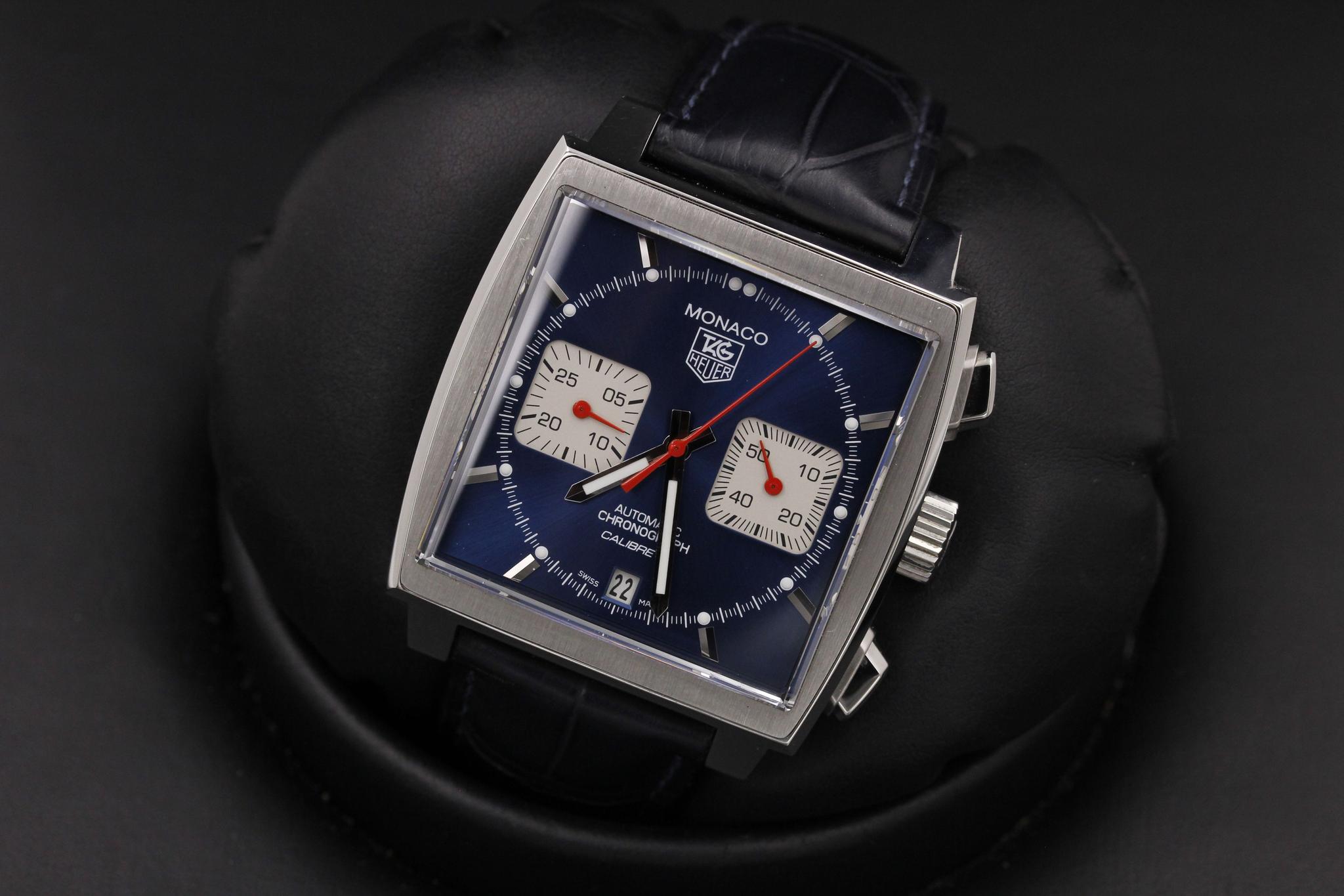 Watch Image 9