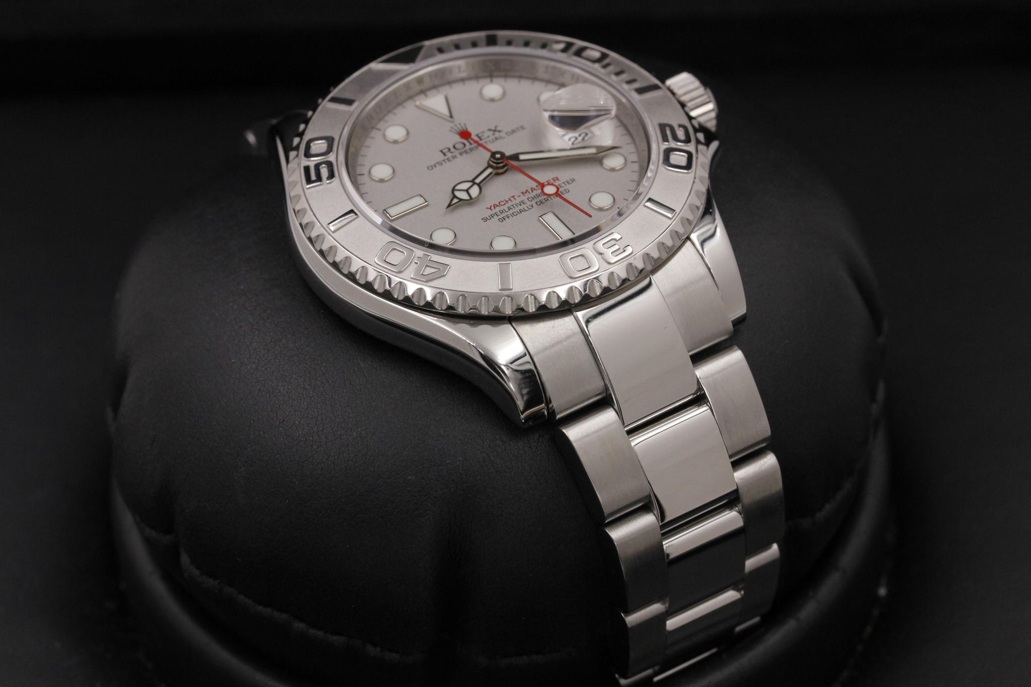 Watch Image 6