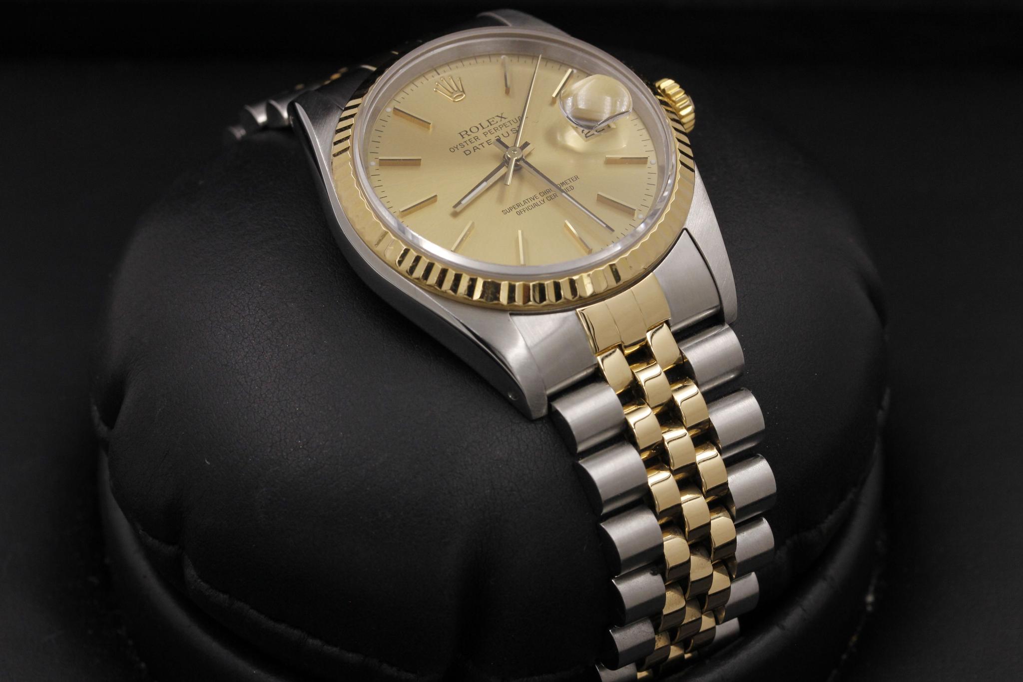 Watch Image 6