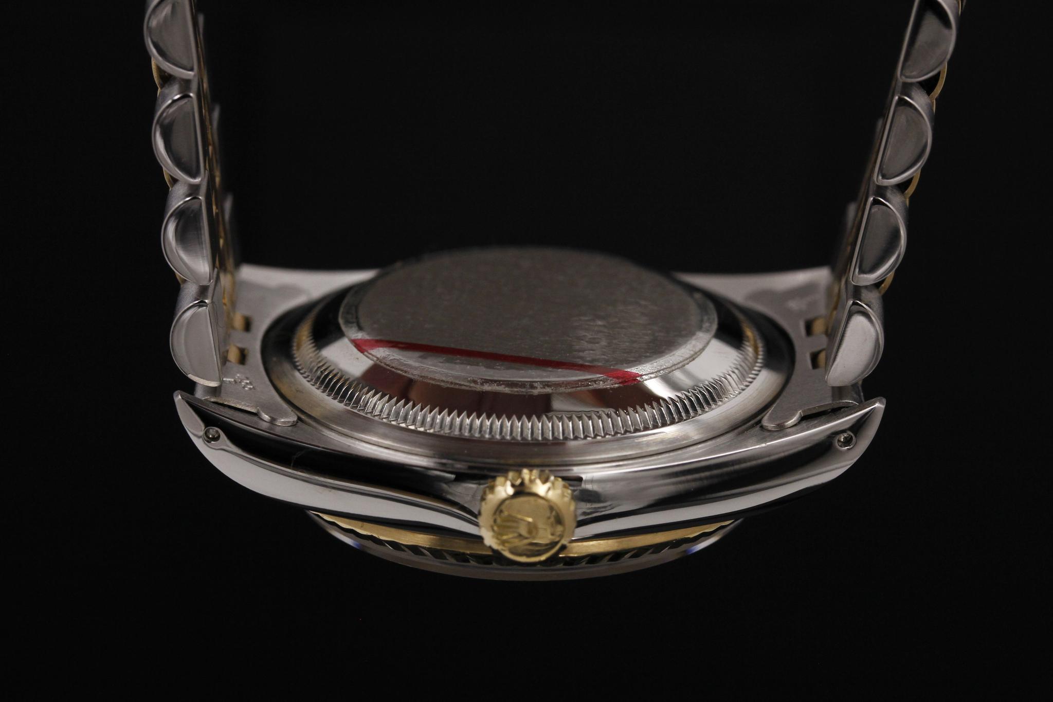 Watch Image 7