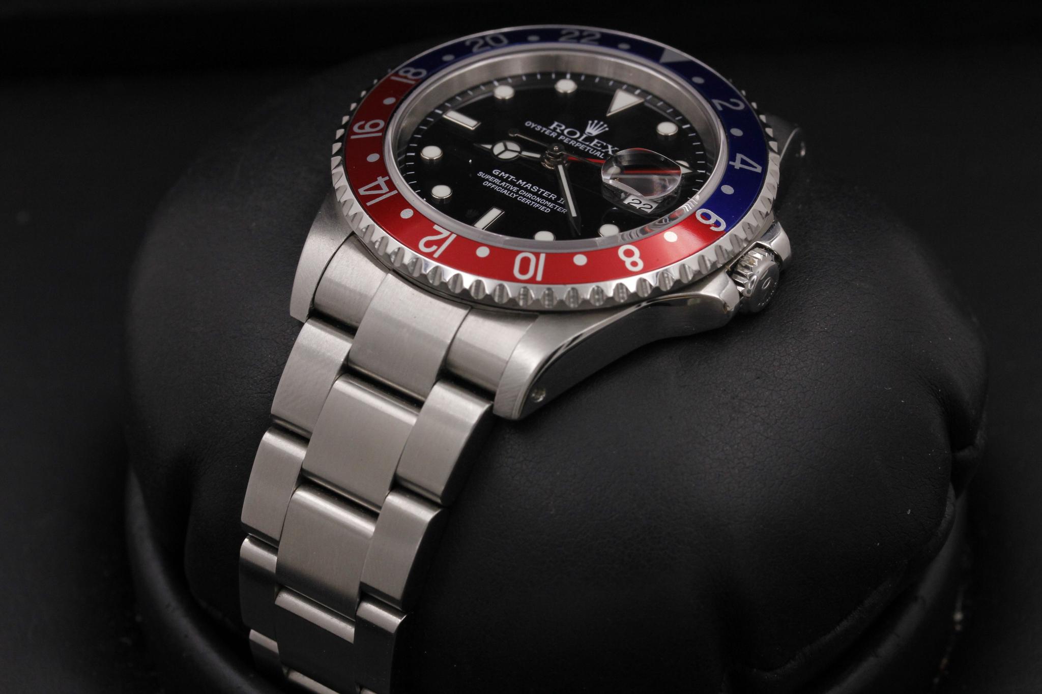 Watch Image 2