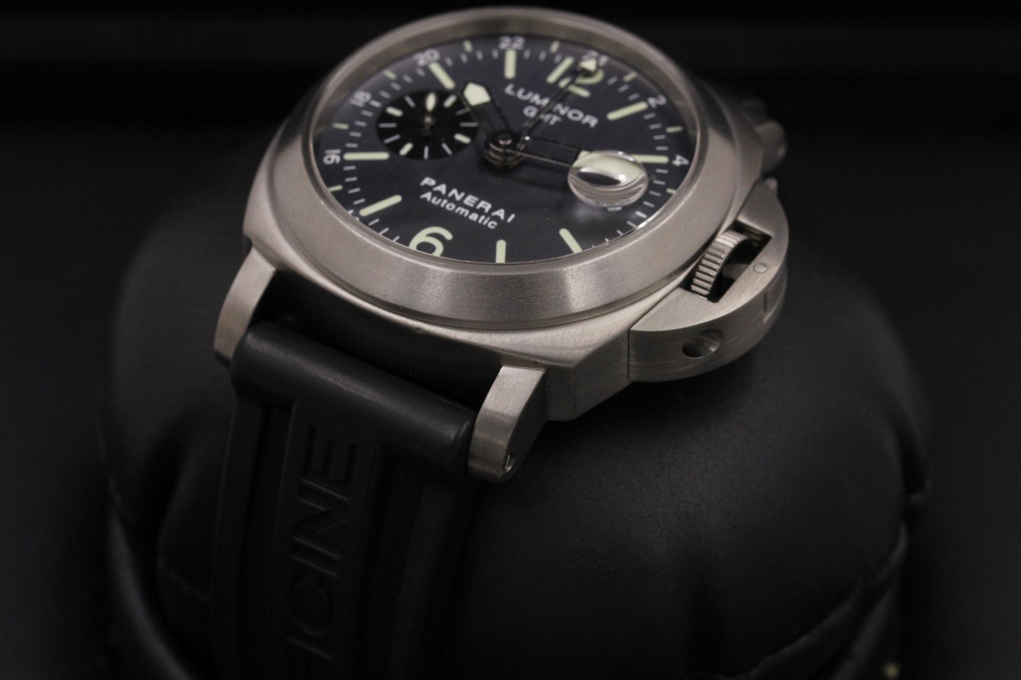 Watch Image 2